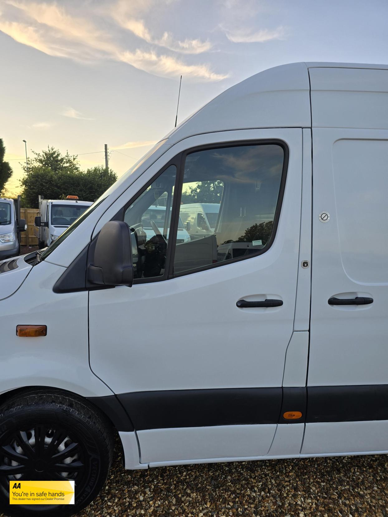 Mercedes-Benz Sprinter 2.1 311 CDI Panel Van 5dr Diesel Manual RWD L3 H2 Euro 6 (114 ps)