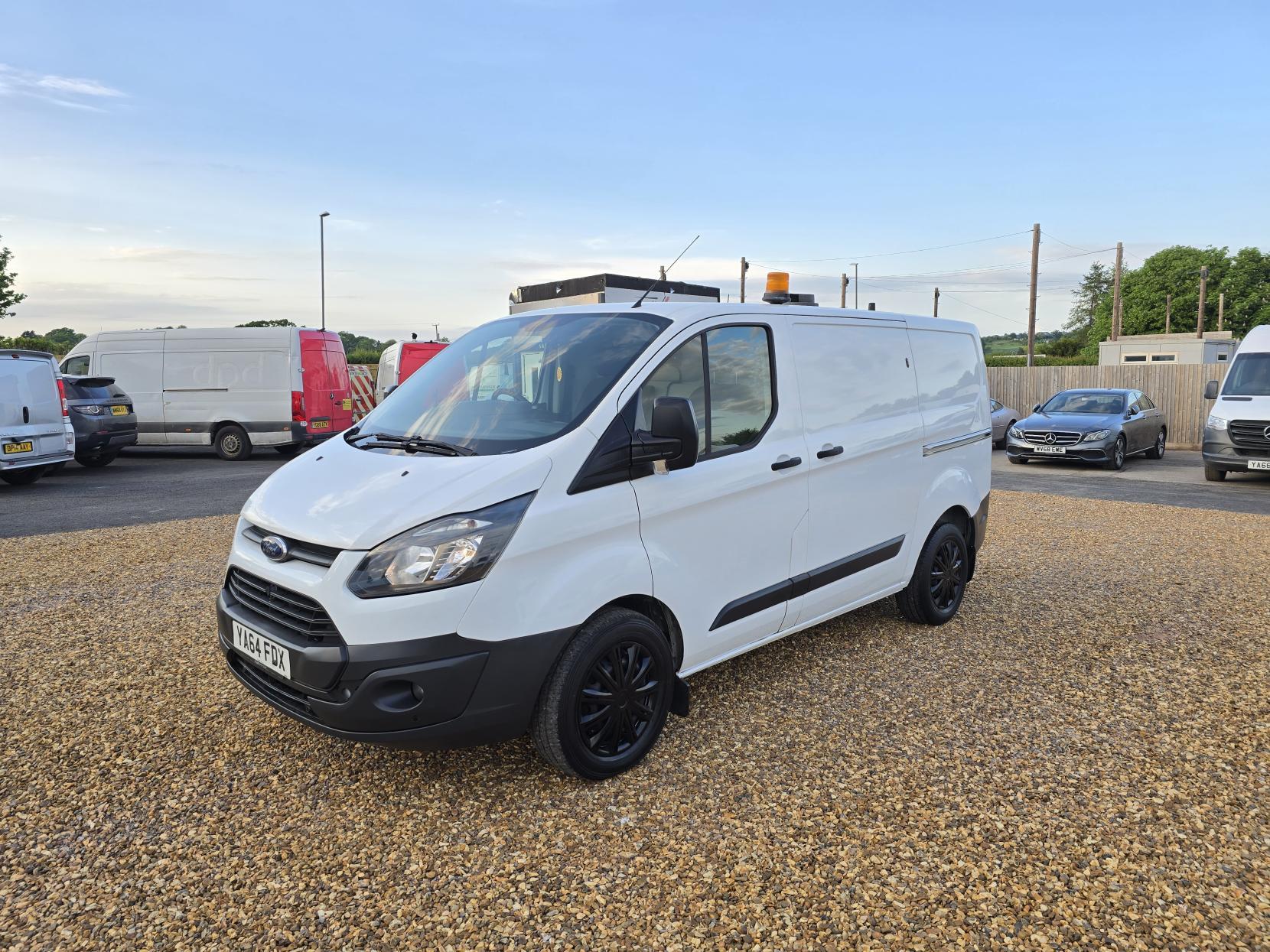 Ford Transit Custom 2.2 TDCi 290 ECOnetic Panel Van 5dr Diesel Manual L1 H1 (162 g/km, 98 bhp)