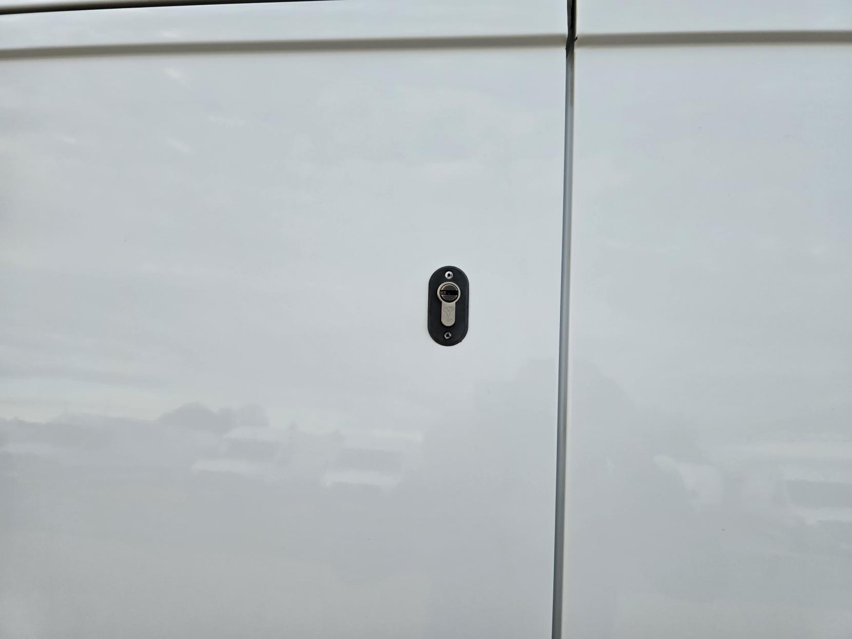 Ford Transit Custom 2.2 TDCi 290 ECOnetic Panel Van 5dr Diesel Manual L1 H1 (162 g/km, 98 bhp)