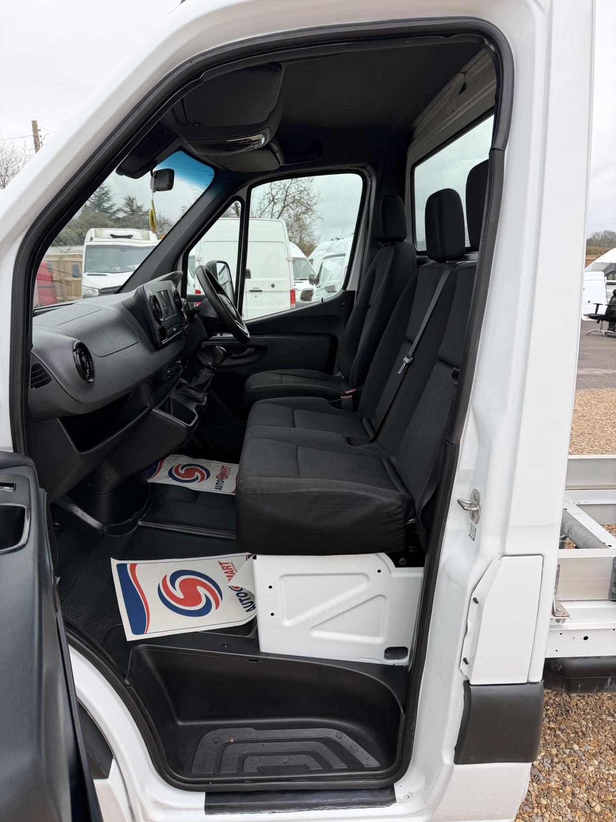 Mercedes-Benz Sprinter 2.1 316 CDI Chassis Cab 2dr Diesel Manual RWD L2 Euro 6 (163 ps)