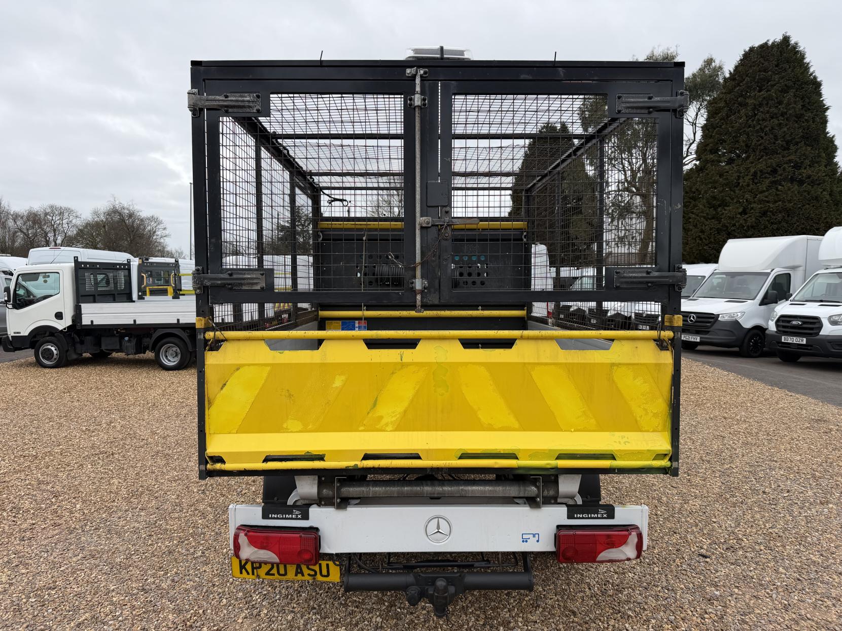 Mercedes-Benz Sprinter 2.1 316 CDI Chassis Cab 2dr Diesel Manual RWD L2 Euro 6 (163 ps)