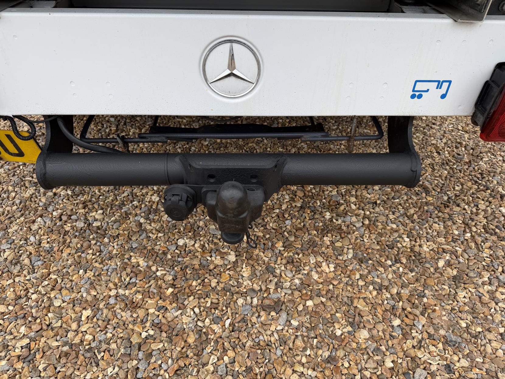 Mercedes-Benz Sprinter 2.1 316 CDI Chassis Cab 2dr Diesel Manual RWD L2 Euro 6 (163 ps)