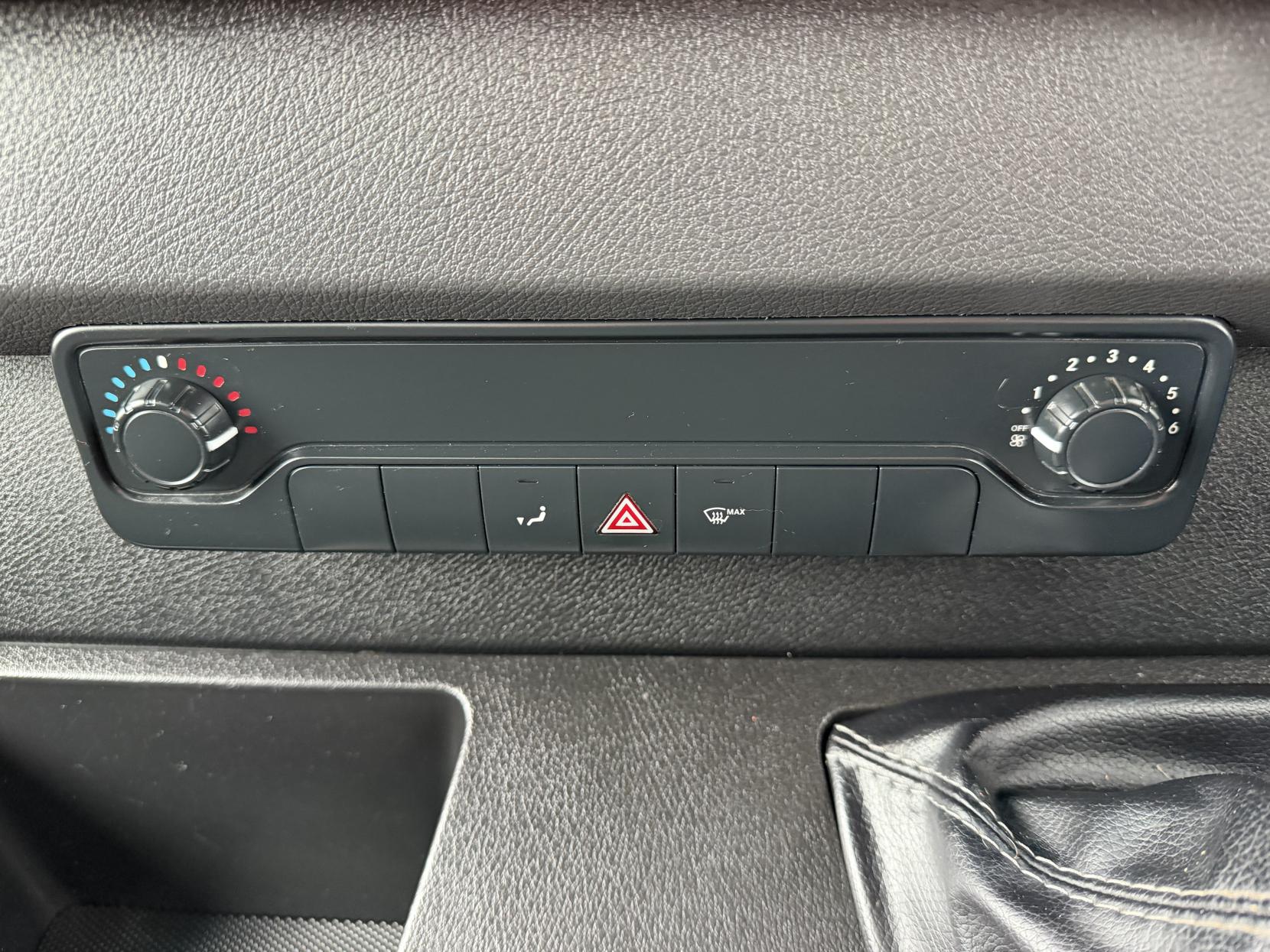 Mercedes-Benz Sprinter 2.1 316 CDI Chassis Cab 2dr Diesel Manual RWD L2 Euro 6 (163 ps)