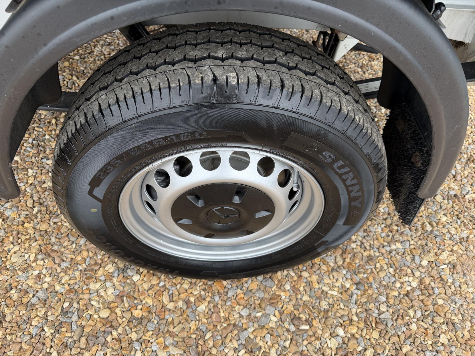 Mercedes-Benz Sprinter 2.1 316 CDI Chassis Cab 2dr Diesel Manual RWD L2 Euro 6 (163 ps)