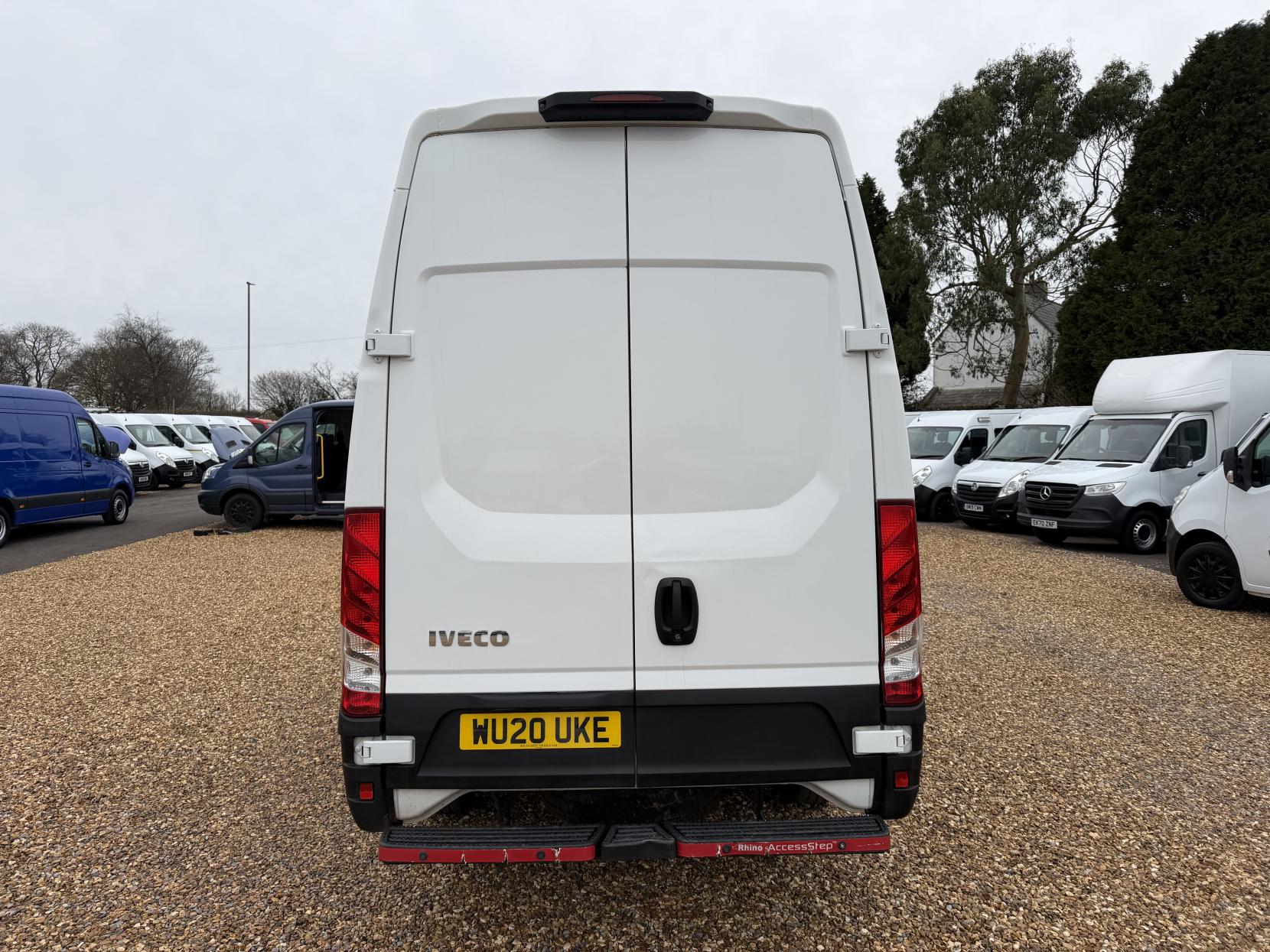 Iveco Daily 2.3 35S 3520 Panel Van LCV (2019 - )