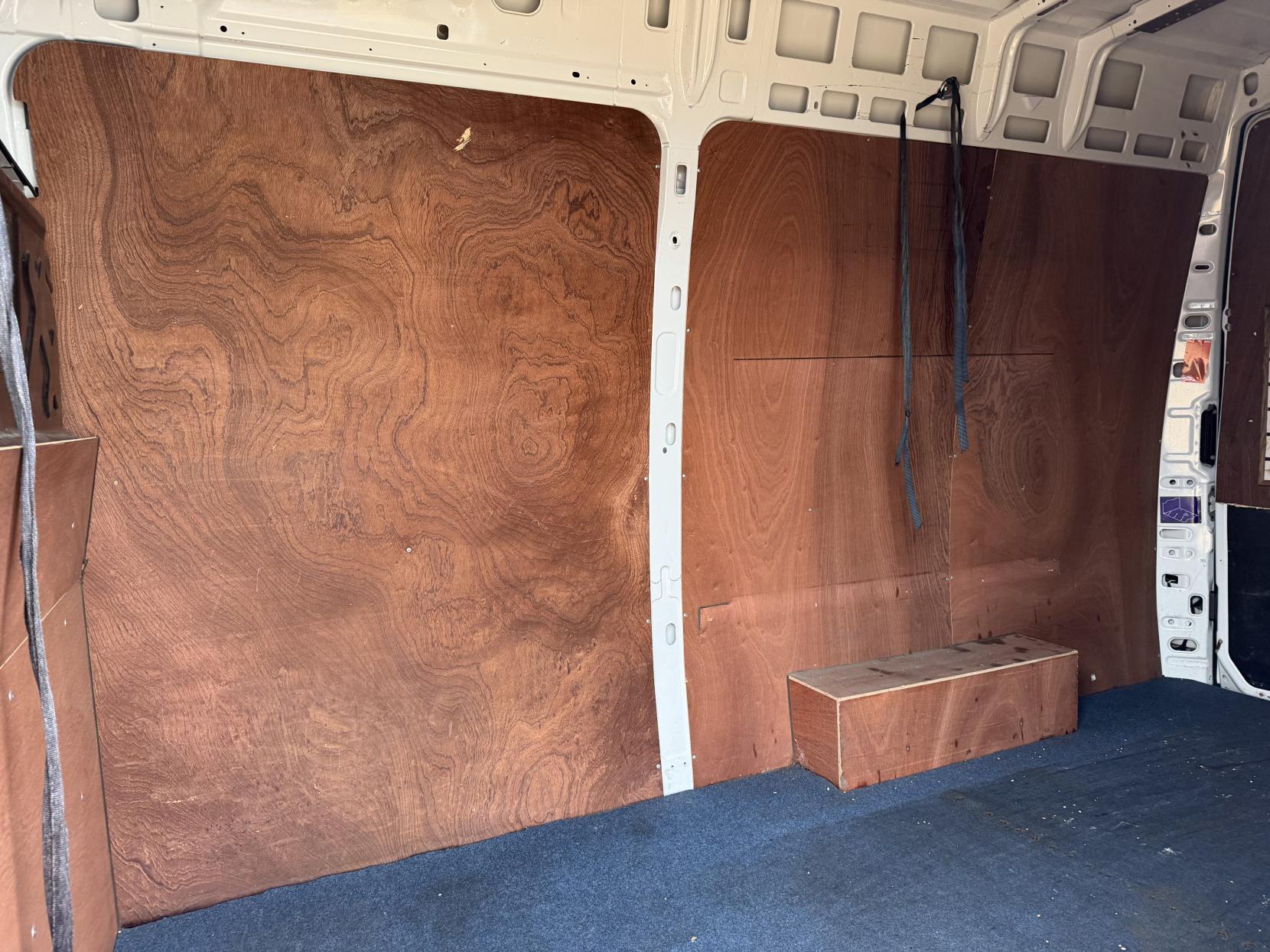 Iveco Daily 2.3 35S 3520 Panel Van LCV (2019 - )