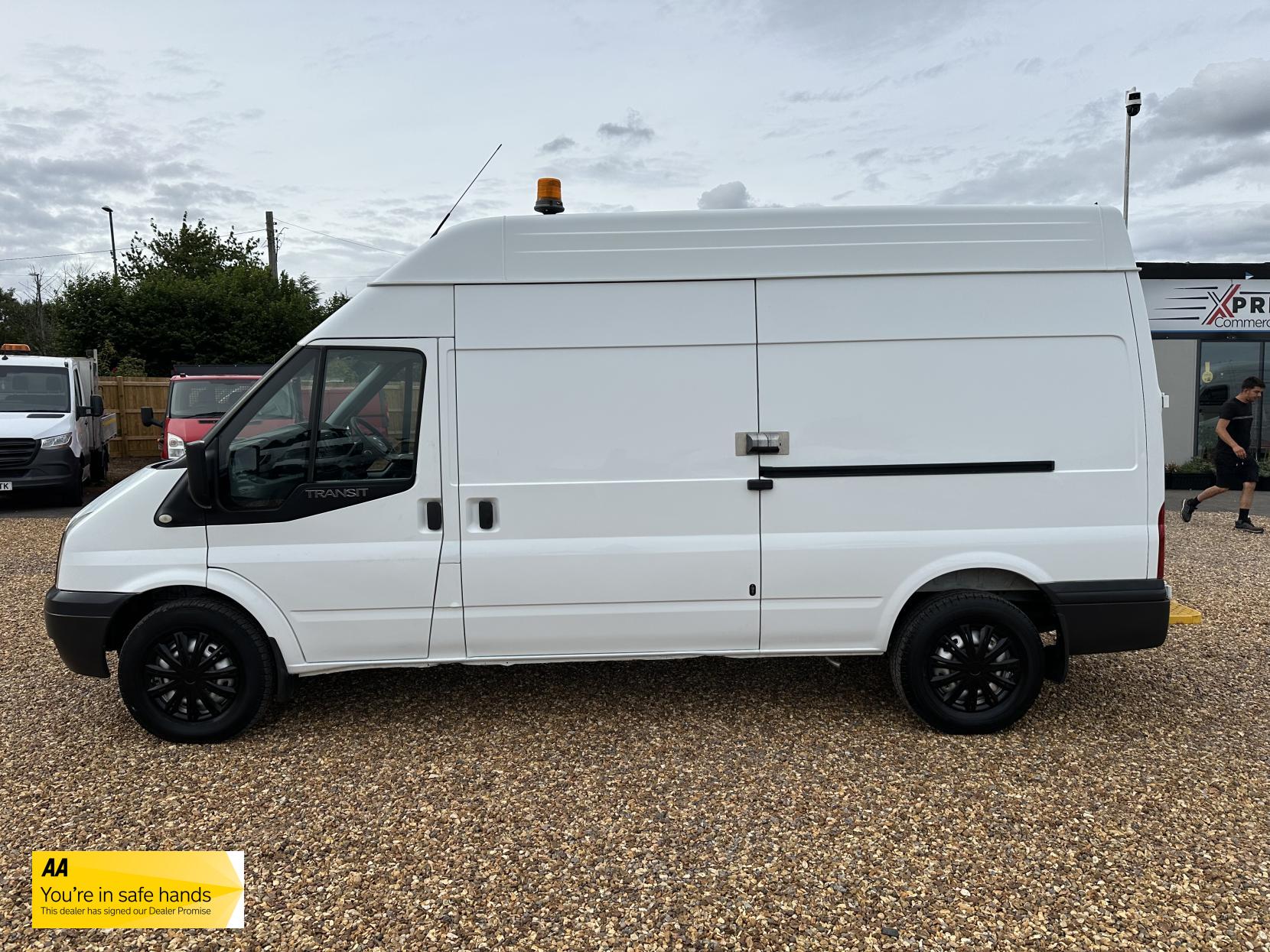 Ford Transit 2.2 TDCi 350 Panel Van 3dr Diesel Manual RWD L3 H3 (224 g/km, 98 bhp)