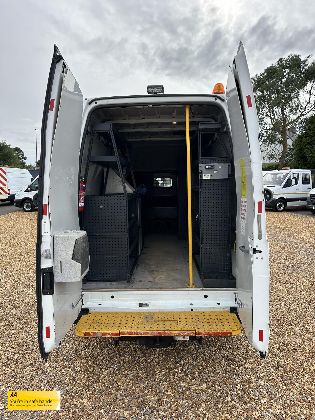 Ford Transit 2.2 TDCi 350 Panel Van 3dr Diesel Manual RWD L3 H3 (224 g/km, 98 bhp)