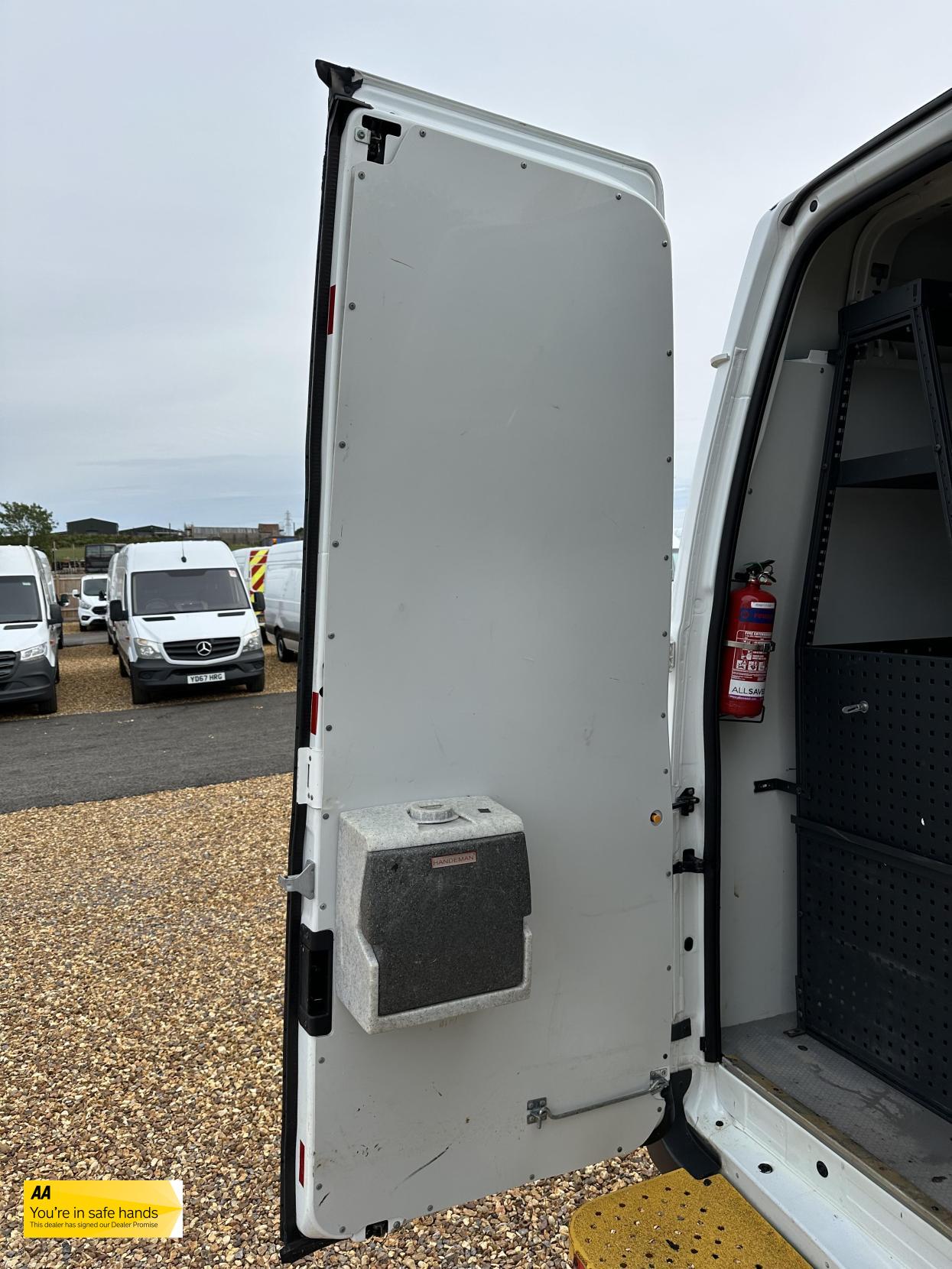 Ford Transit 2.2 TDCi 350 Panel Van 3dr Diesel Manual RWD L3 H3 (224 g/km, 98 bhp)