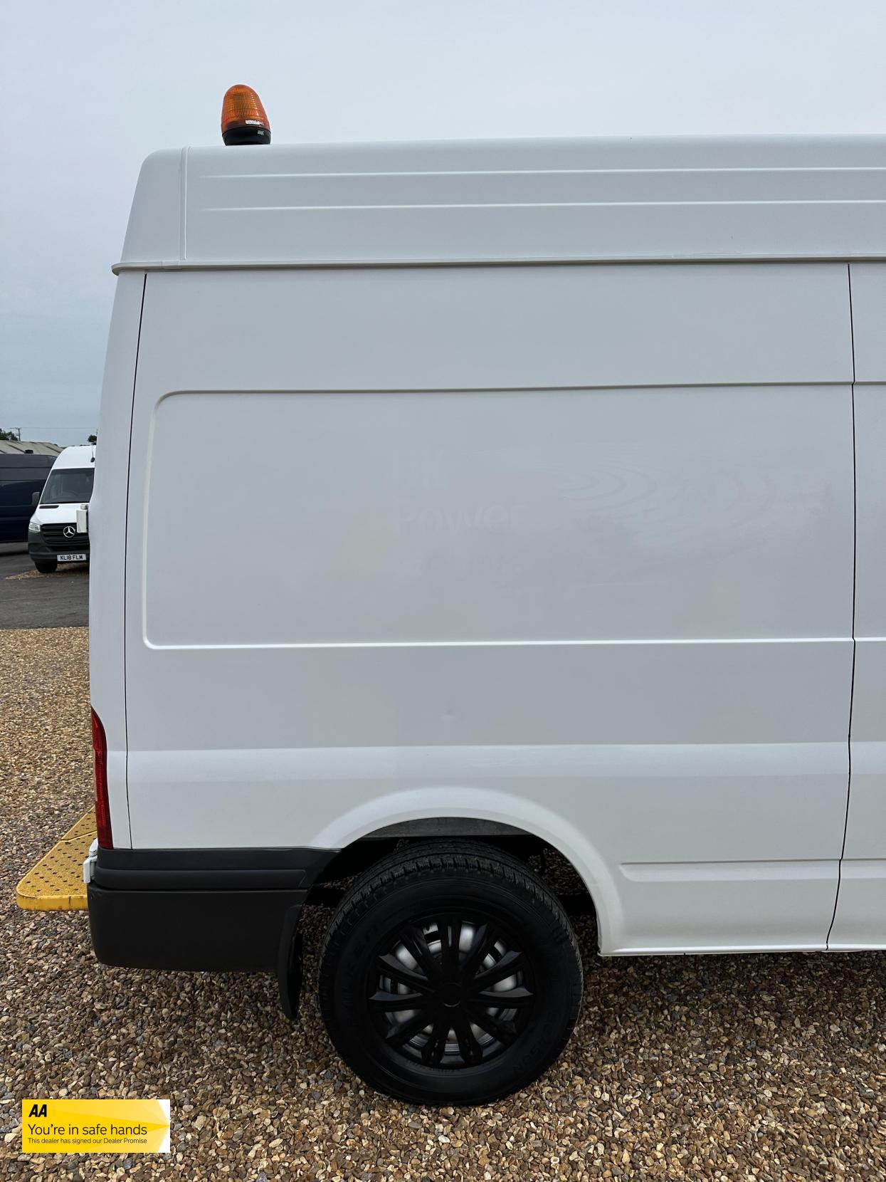 Ford Transit 2.2 TDCi 350 Panel Van 3dr Diesel Manual RWD L3 H3 (224 g/km, 98 bhp)