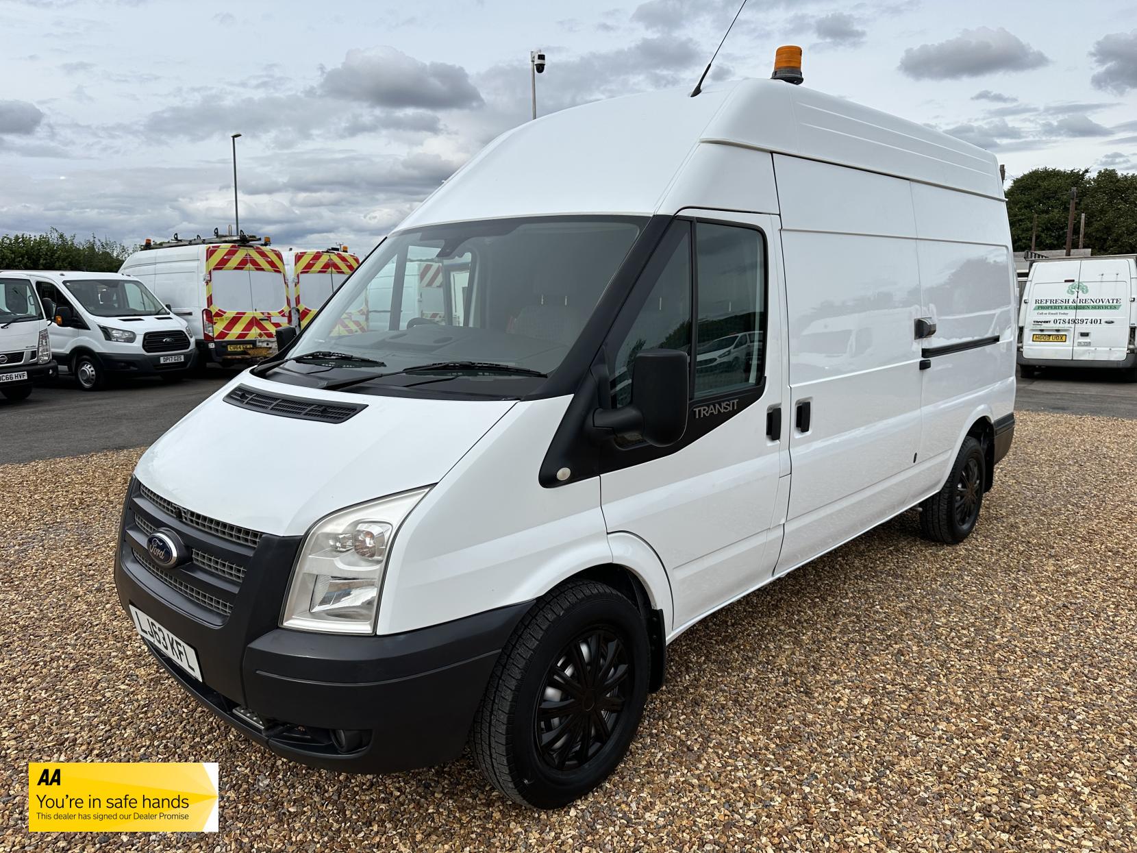 Ford Transit 2.2 TDCi 350 Panel Van 3dr Diesel Manual RWD L3 H3 (224 g/km, 98 bhp)
