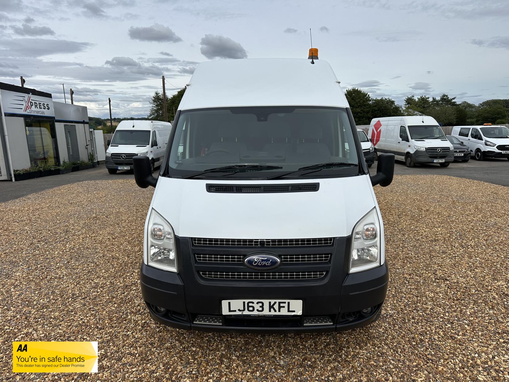 Ford Transit 2.2 TDCi 350 Panel Van 3dr Diesel Manual RWD L3 H3 (224 g/km, 98 bhp)