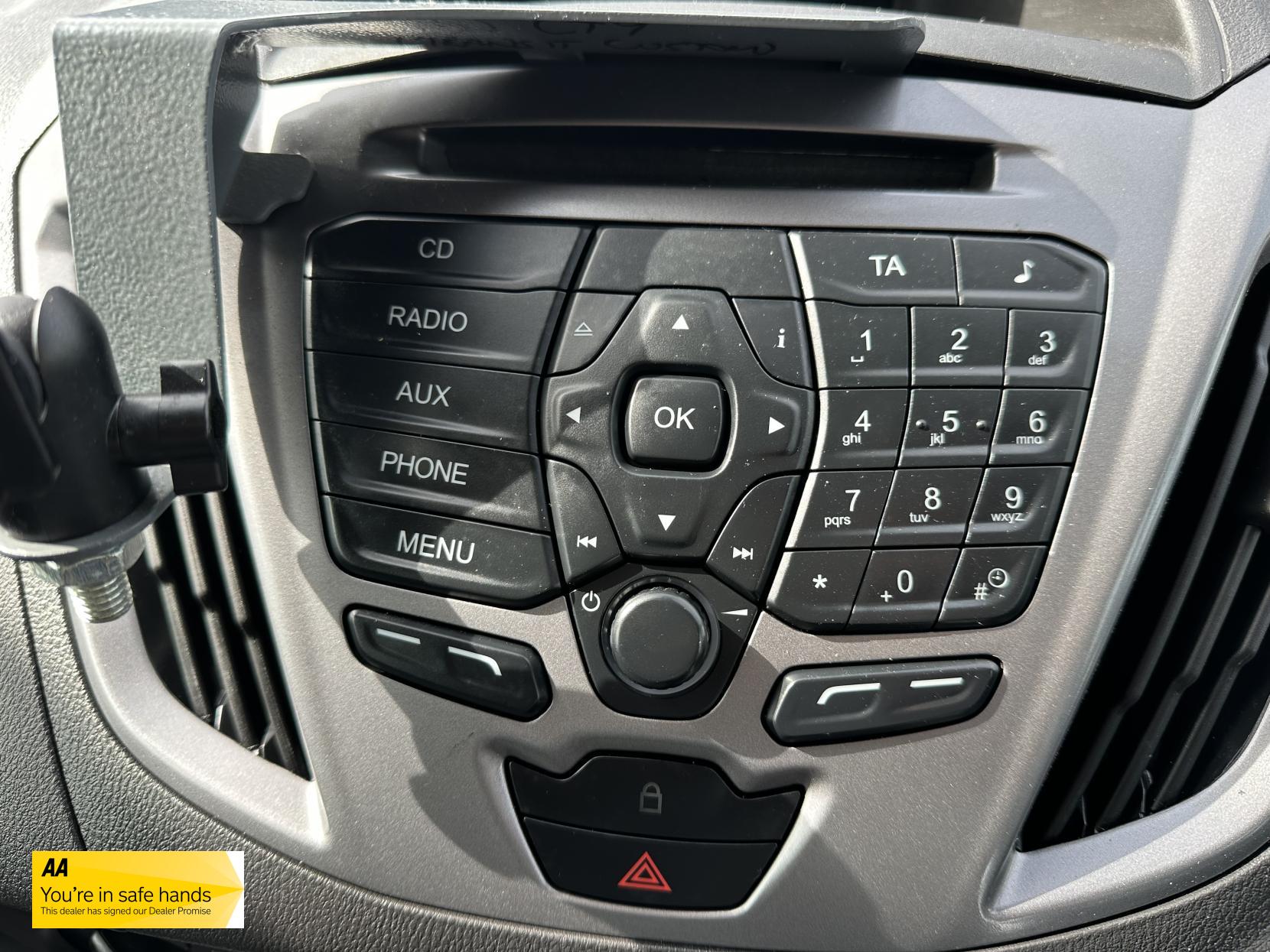 Ford Transit Custom 2.2 TDCi 330 Trend Panel Van 5dr Diesel Manual L2 H1 (197 g/km, 123 bhp)