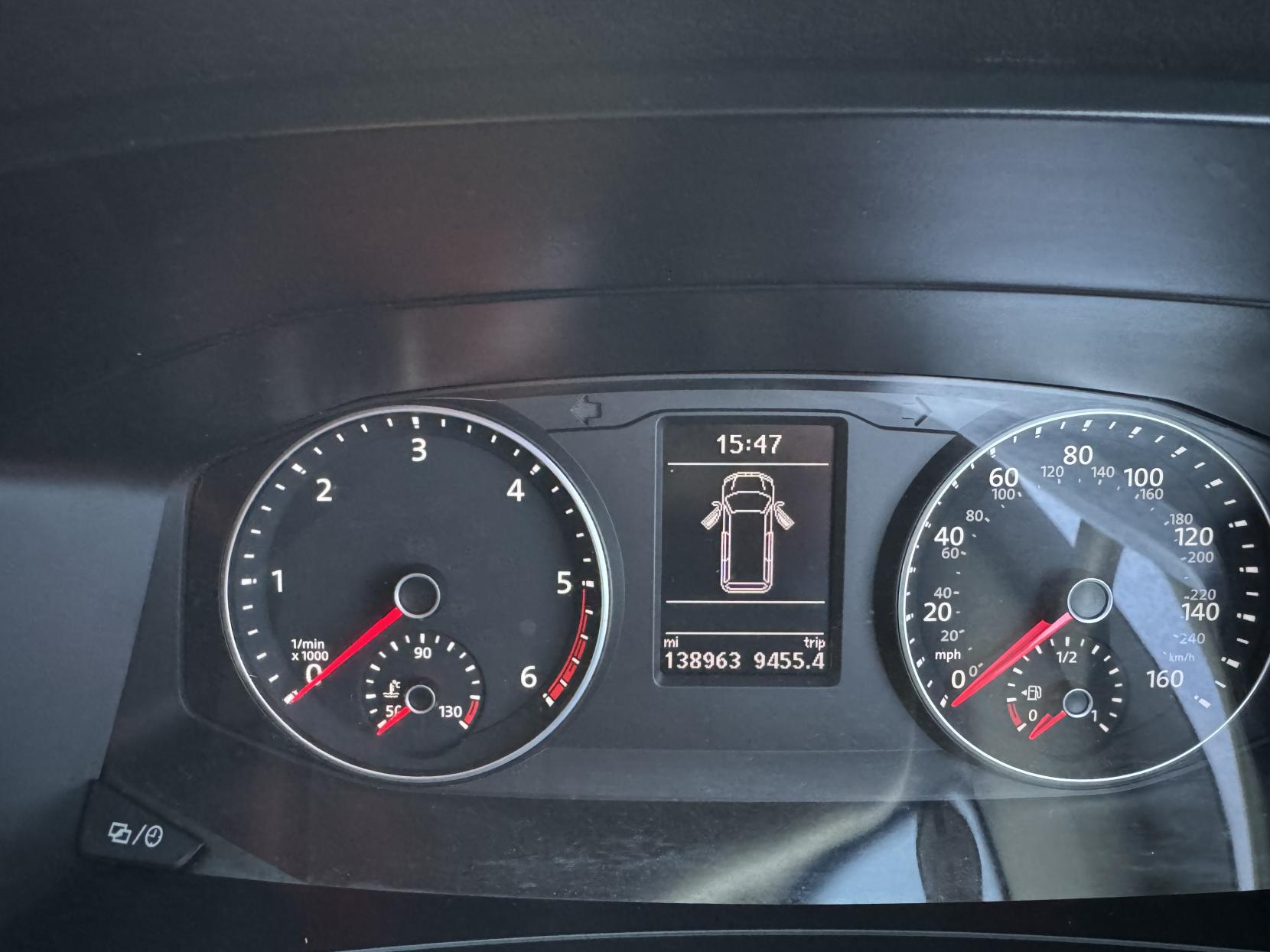 Volkswagen Transporter 2.0 BiTDI T32 BlueMotion Tech Window Van 4dr Diesel DSG 4Motion SWB Euro 6 (s/s) (204 ps)