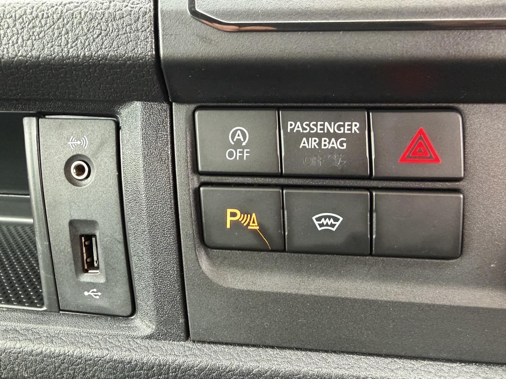 Volkswagen Transporter 2.0 BiTDI T32 BlueMotion Tech Window Van 4dr Diesel DSG 4Motion SWB Euro 6 (s/s) (204 ps)