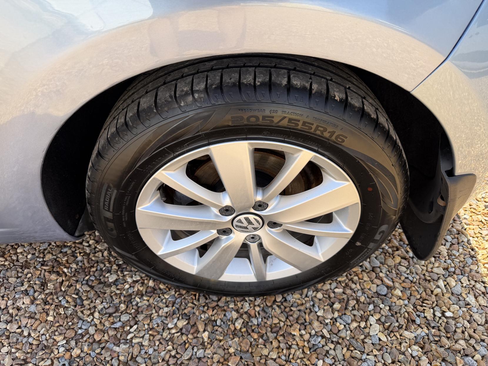 2011 Volkswagen Golf 1.6 TDI Match Hatchback 3dr Diesel Manual Euro 5 (105 ps) - Thumbnail 38