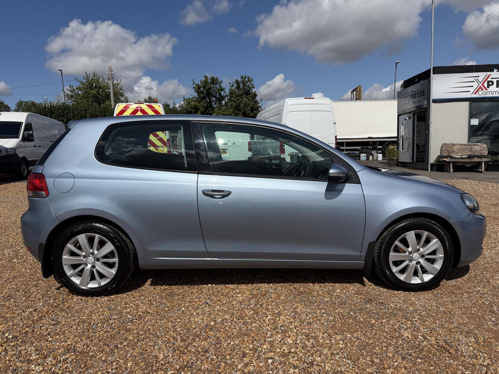 2011 Volkswagen Golf 1.6 TDI Match Hatchback 3dr Diesel Manual Euro 5 (105 ps) - Thumbnail 13