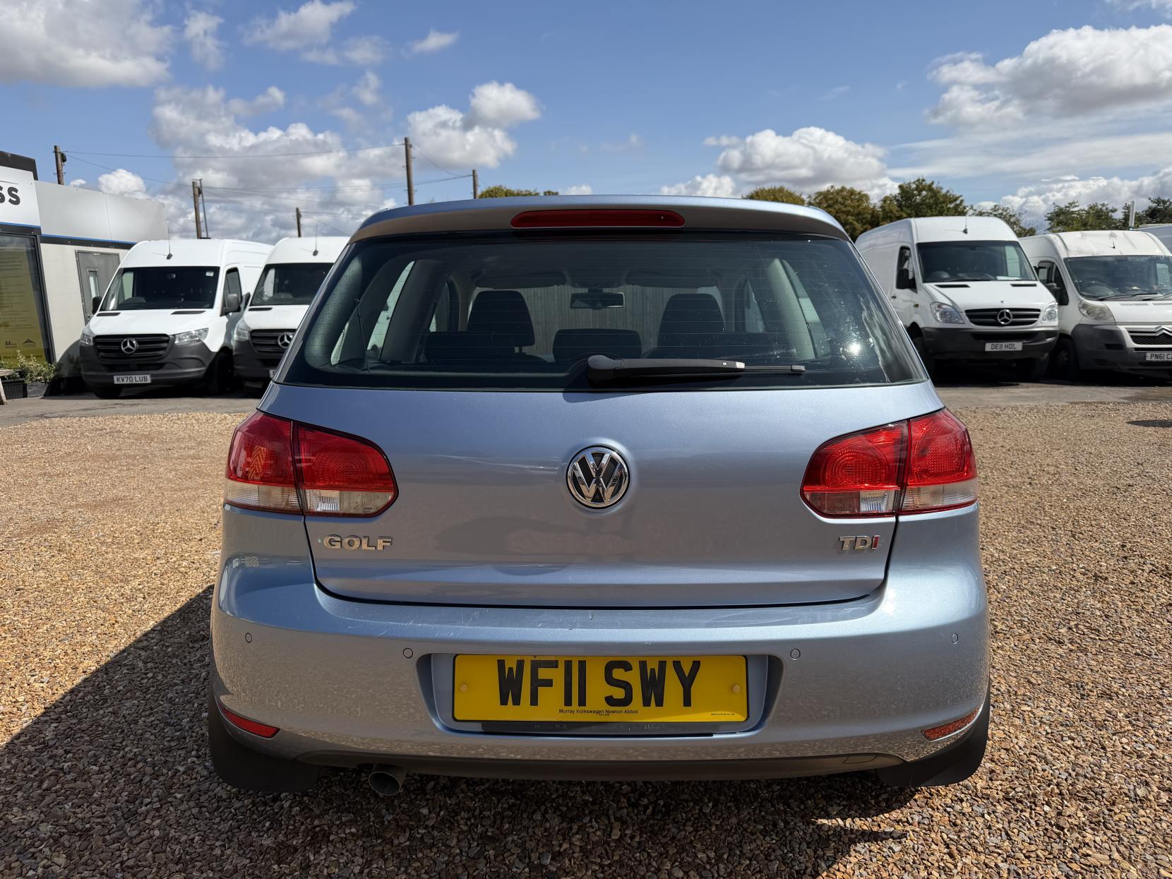 2011 Volkswagen Golf 1.6 TDI Match Hatchback 3dr Diesel Manual Euro 5 (105 ps) - Thumbnail 10