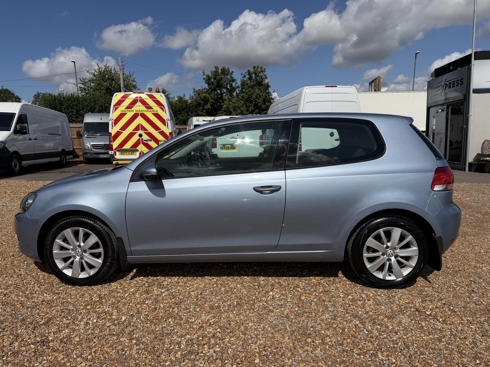 2011 Volkswagen Golf 1.6 TDI Match Hatchback 3dr Diesel Manual Euro 5 (105 ps) - Thumbnail 8