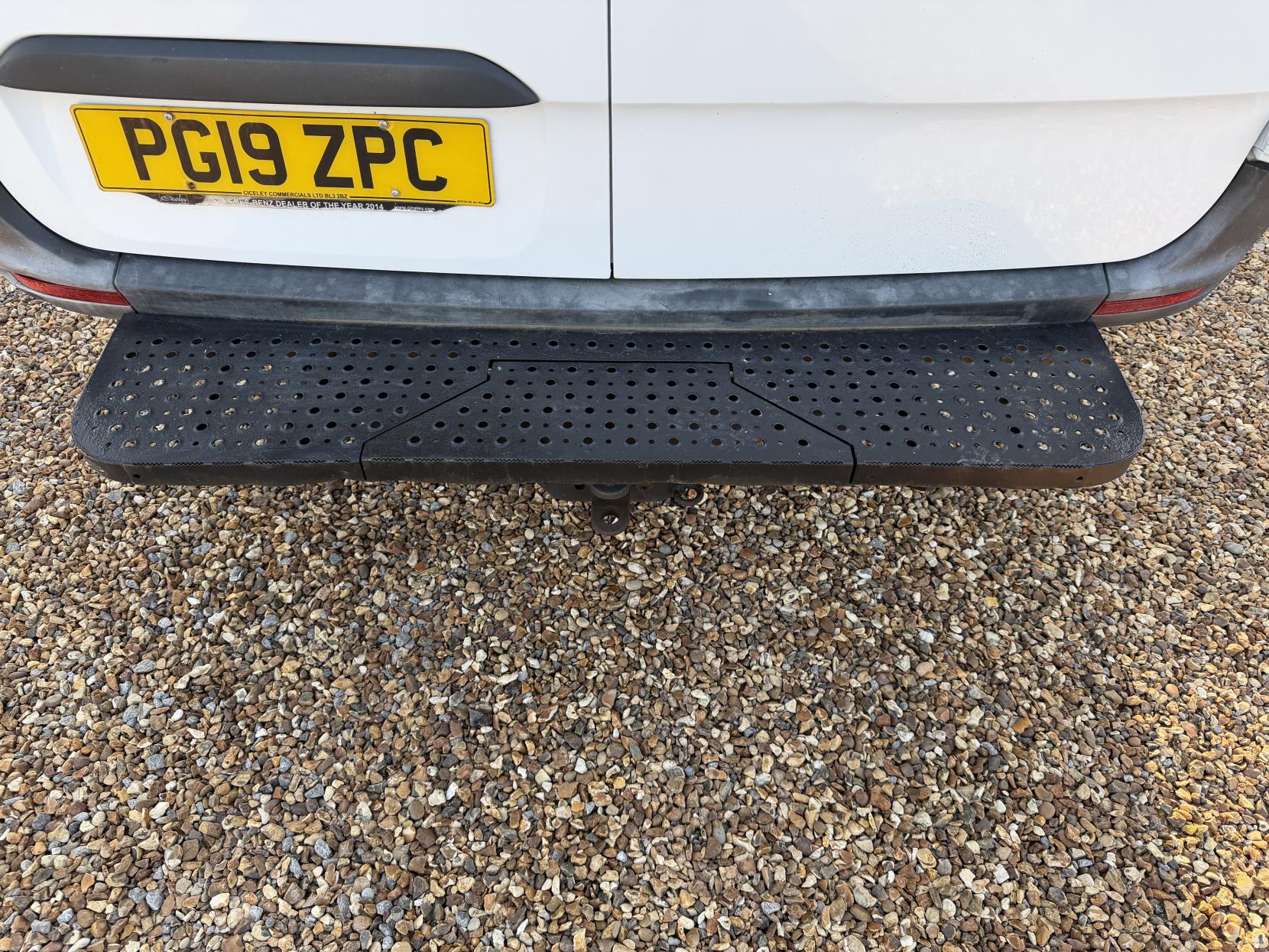 Mercedes-Benz Sprinter 2.1 316 CDI Panel Van 5dr Diesel Manual RWD L2 H2 Euro 6 (163 ps)