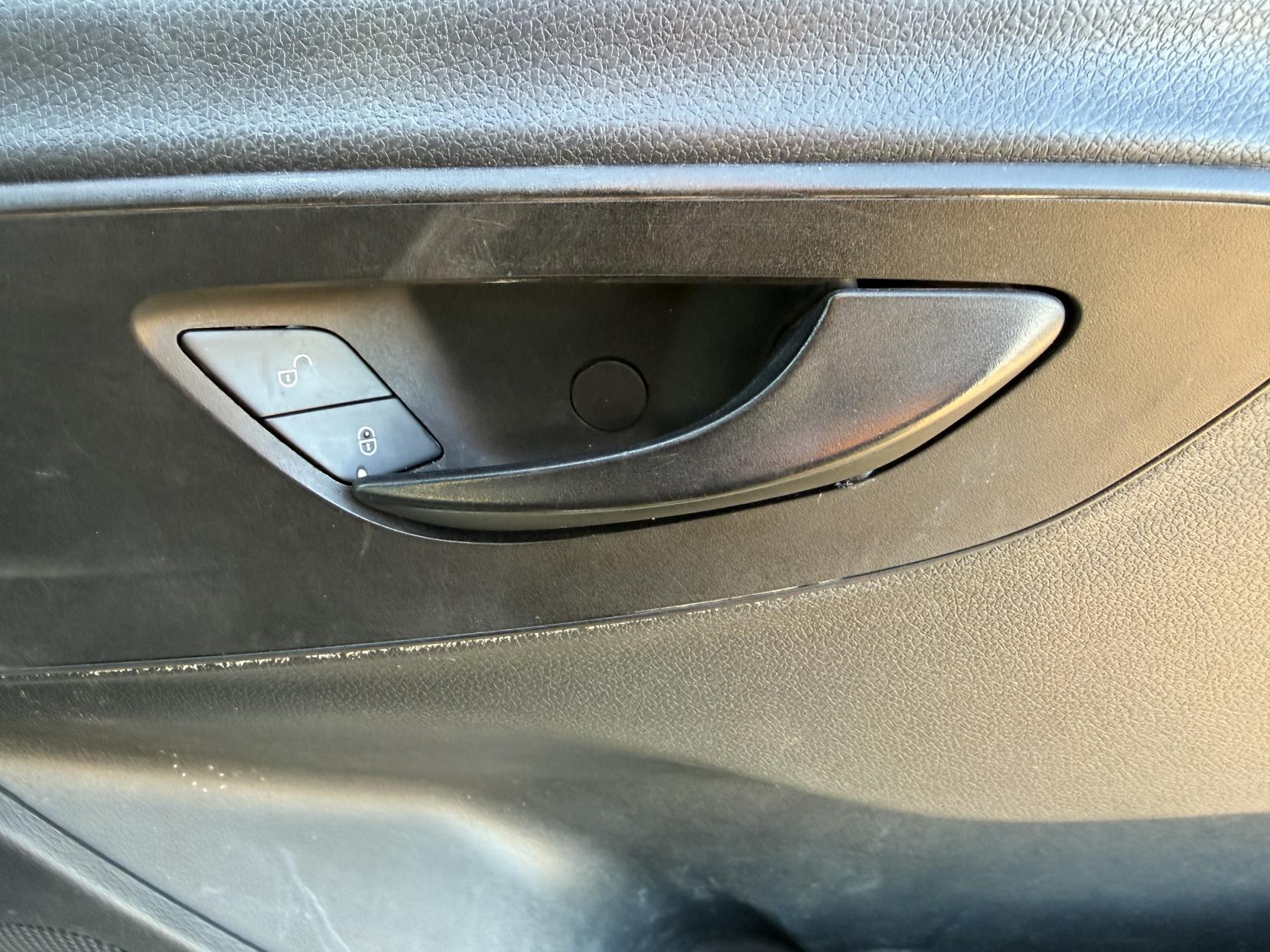 Mercedes-Benz Sprinter 2.1 316 CDI Panel Van 5dr Diesel Manual RWD L2 H2 Euro 6 (163 ps)