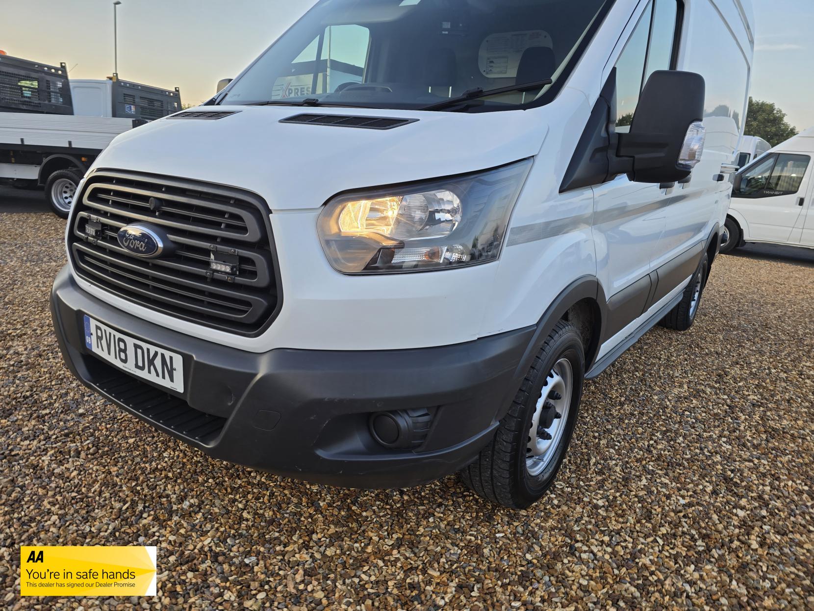 Ford Transit 2.0 350 EcoBlue Panel Van 5dr Diesel Manual RWD L2 H3 Euro 6 (170 ps)