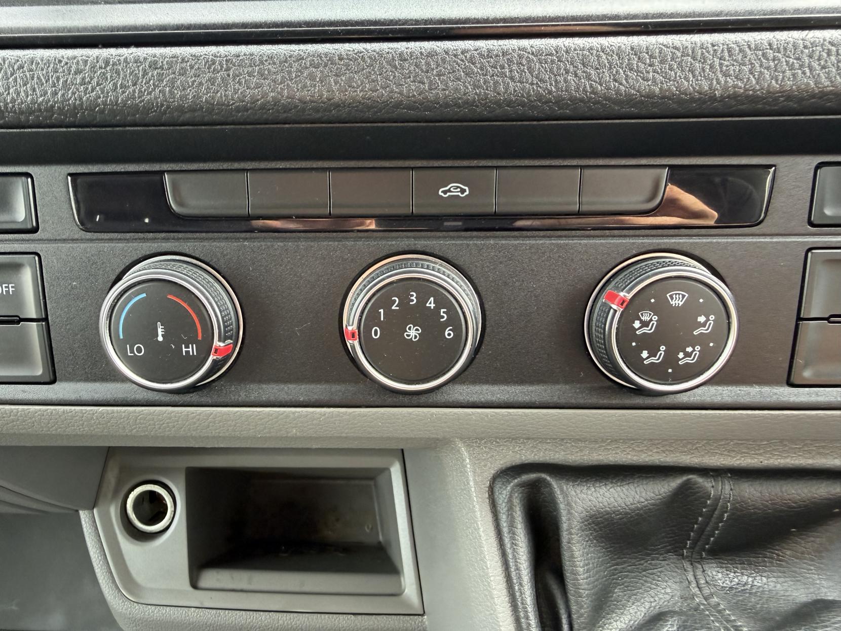 2019 MAN TGE 2.0 3140d Panel Van 5dr Diesel Manual FWD LWB High Roof Euro 6 (s/s) (140 ps) - Thumbnail 24