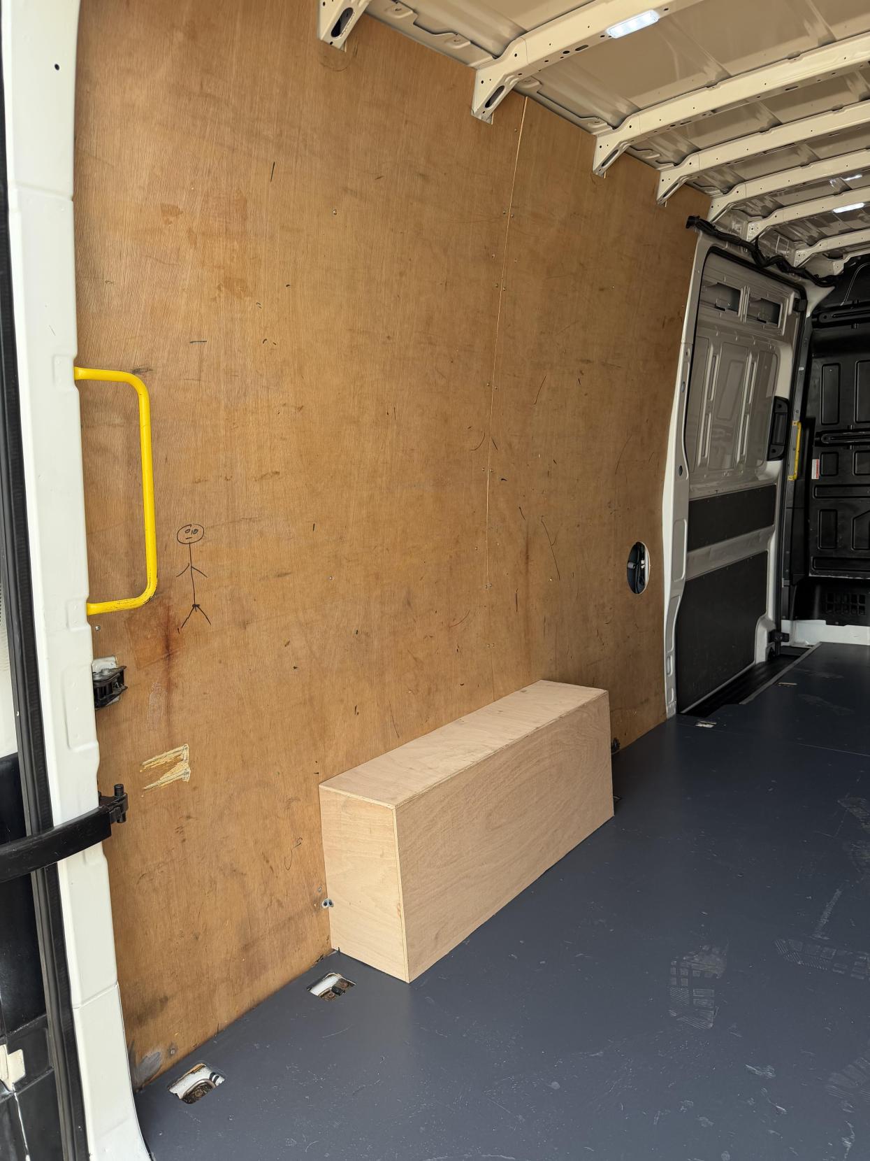 2019 MAN TGE 2.0 3140d Panel Van 5dr Diesel Manual FWD LWB High Roof Euro 6 (s/s) (140 ps) - Thumbnail 40