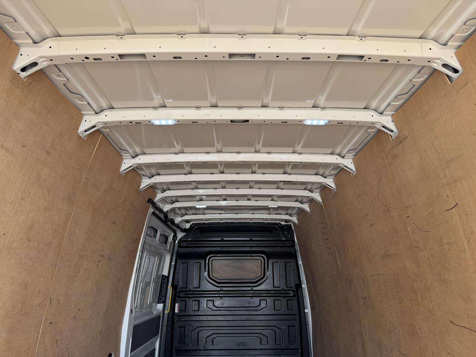 2019 MAN TGE 2.0 3140d Panel Van 5dr Diesel Manual FWD LWB High Roof Euro 6 (s/s) (140 ps) - Thumbnail 45