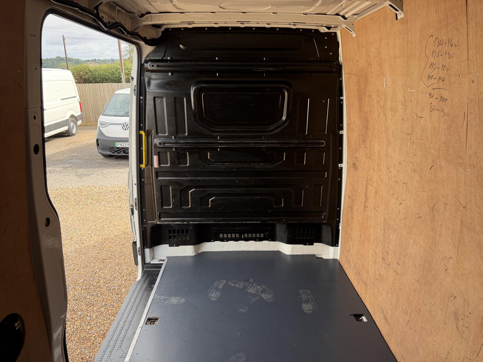 2019 MAN TGE 2.0 3140d Panel Van 5dr Diesel Manual FWD LWB High Roof Euro 6 (s/s) (140 ps) - Thumbnail 37
