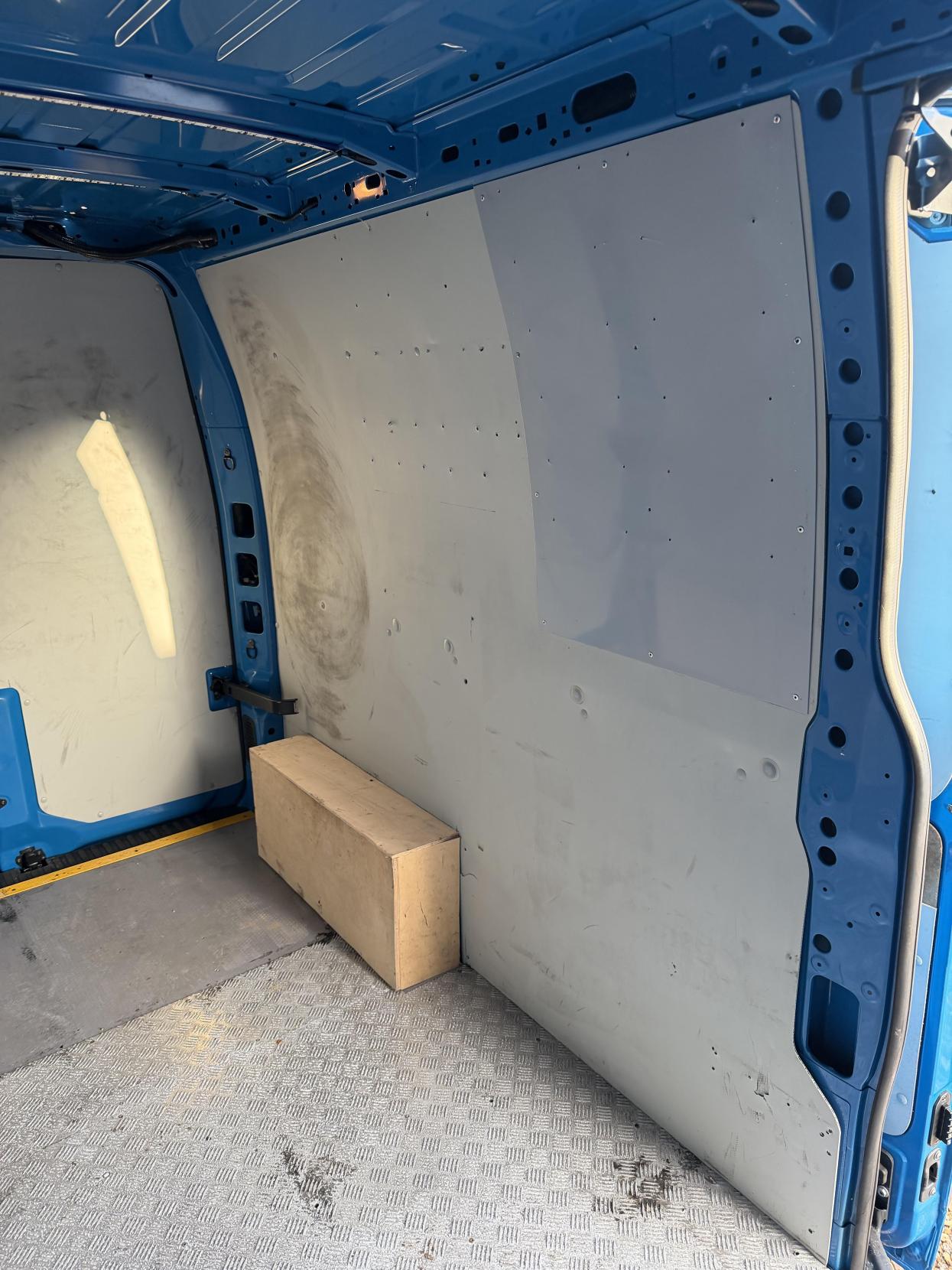 Renault Master 2.3 dCi ENERGY 35 Business Panel Van 4dr Diesel Manual FWD LWB Medium Roof Euro 6 (s/s) (150 bhp)