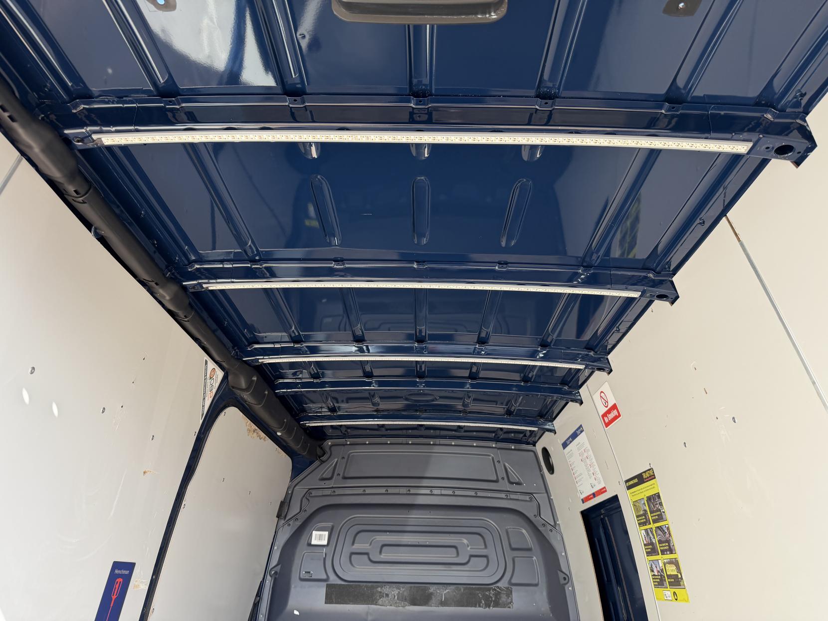 2020 Mercedes-Benz Sprinter 2.1 316 CDI Progressive Panel Van 5dr Diesel Manual RWD L2 H2 Euro 6 (s/s) (163 ps) - Thumbnail 42