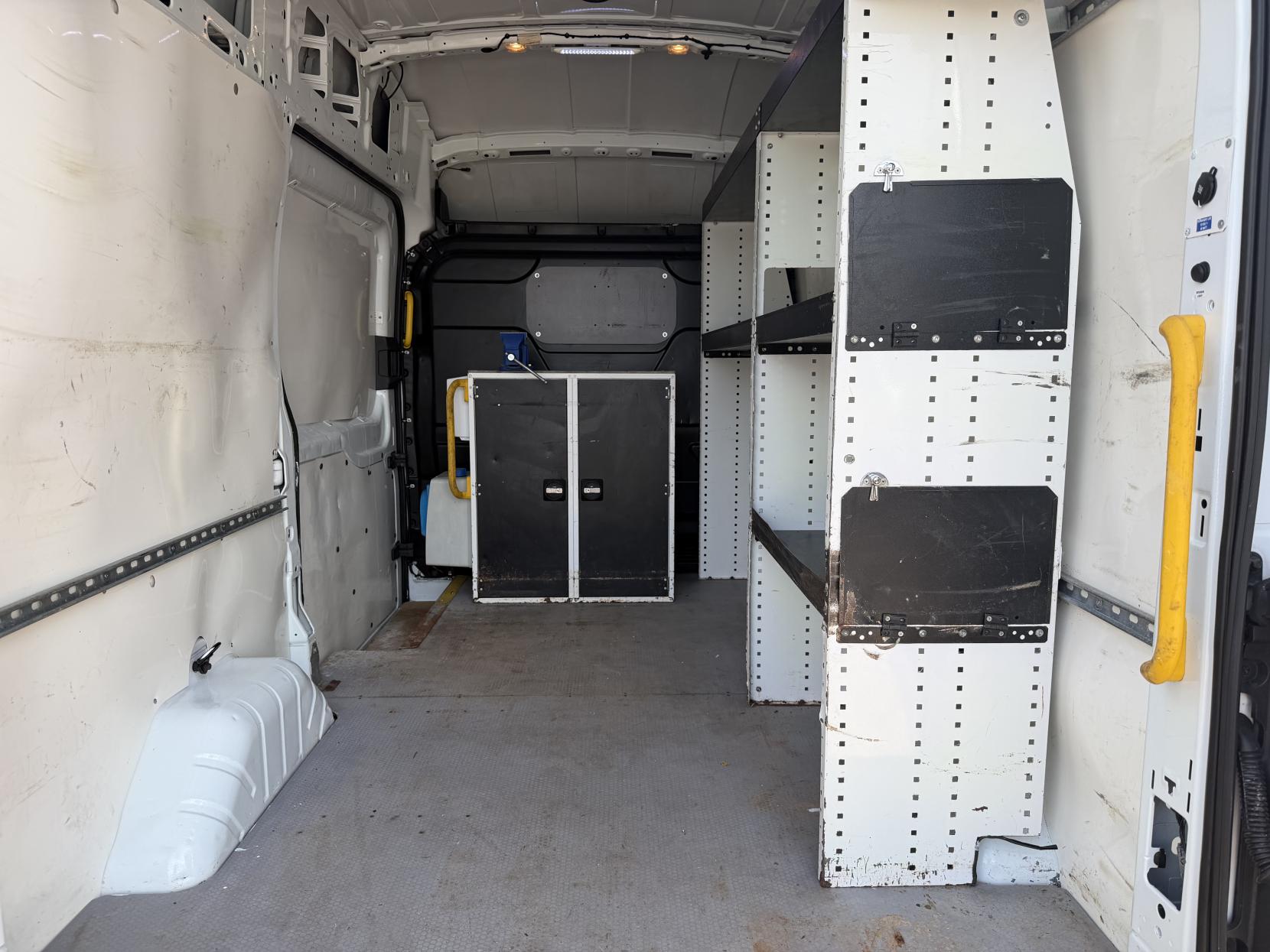2018 Ford Transit 2.0 350 EcoBlue Panel Van 5dr Diesel Manual RWD L2 H3 Euro 6 (170 ps) - Thumbnail 31