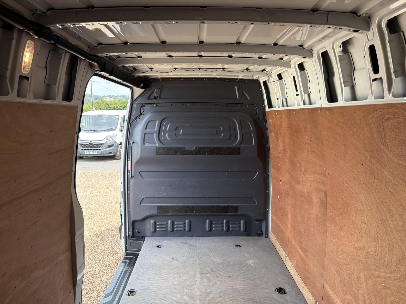 2019 Mercedes-Benz Sprinter 2.1 311 CDI Panel Van 5dr Diesel Manual RWD L3 H2 Euro 6 (114 ps) - Thumbnail 21