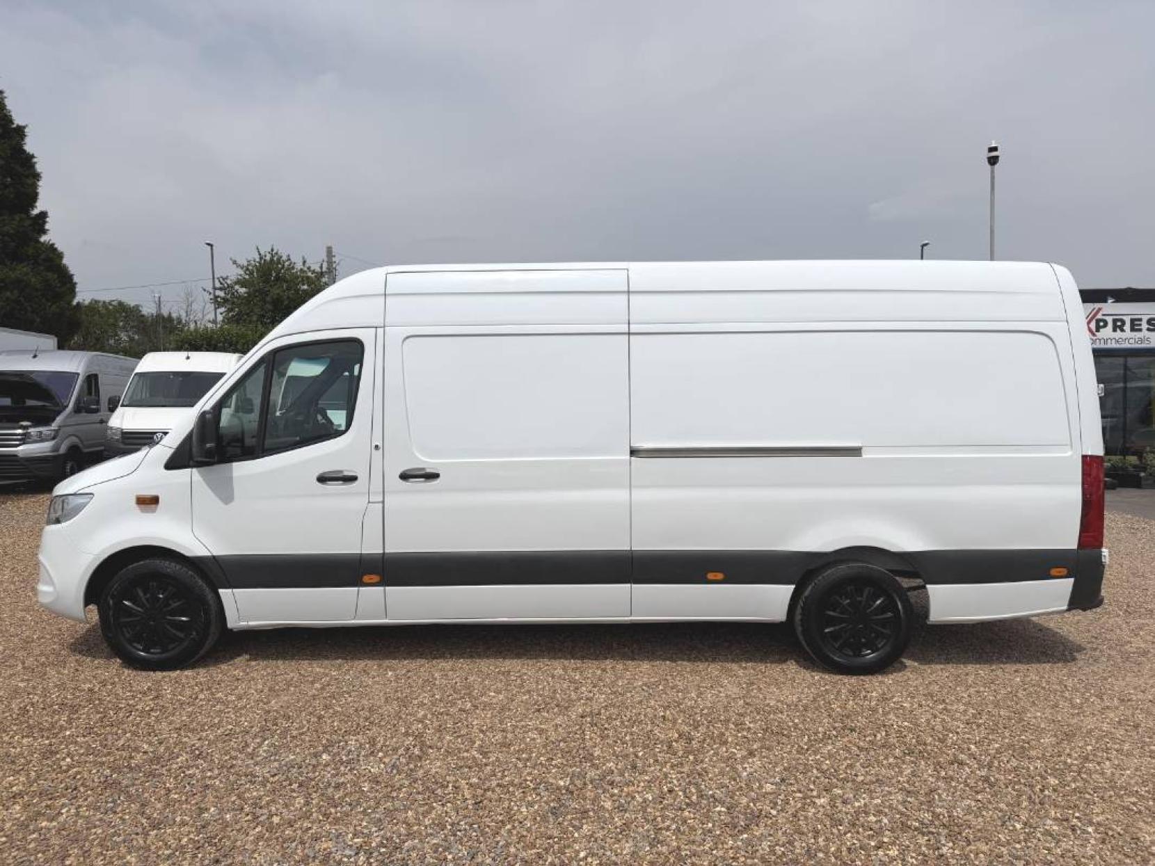 2019 Mercedes-Benz Sprinter 2.1 311 CDI Panel Van 5dr Diesel Manual RWD L3 H2 Euro 6 (114 ps) - Thumbnail 8