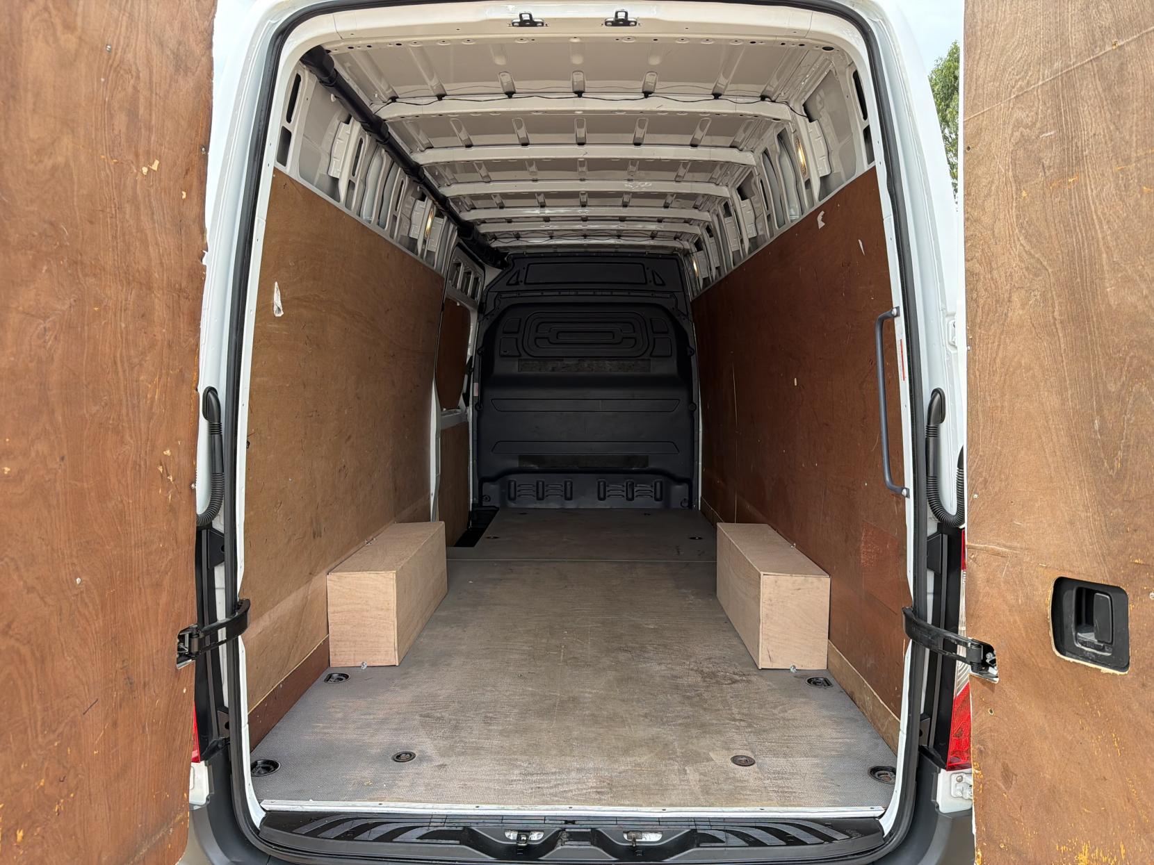 2019 Mercedes-Benz Sprinter 2.1 311 CDI Panel Van 5dr Diesel Manual RWD L3 H2 Euro 6 (114 ps) - Thumbnail 3