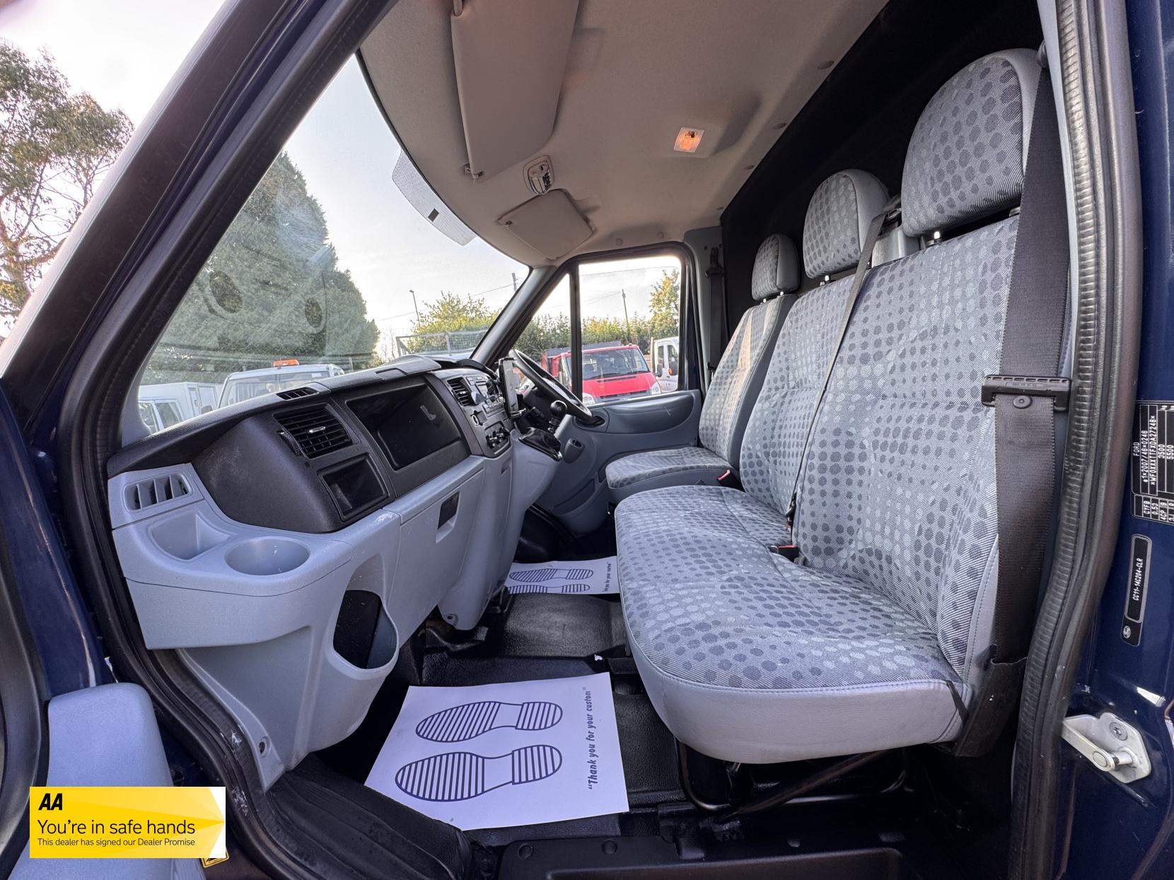 Ford Transit 2.2 TDCi 350 Panel Van 3dr Diesel Manual FWD L2 H3 (209 g/km, 123 bhp)