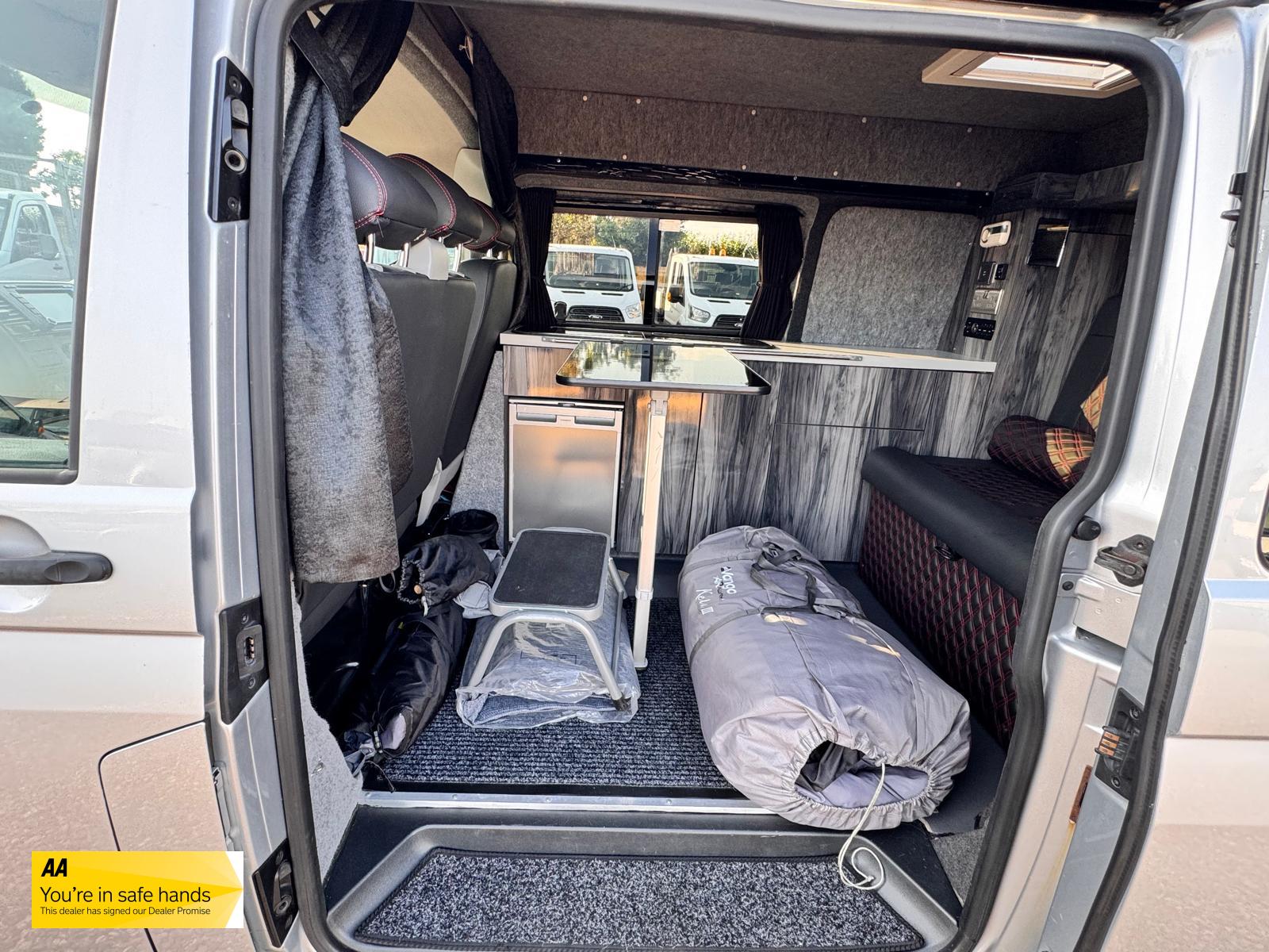 Volkswagen Transporter 2.0 TDI T30 Panel Van 4dr Diesel Manual L1 H1 (198 g/km, 101 bhp)