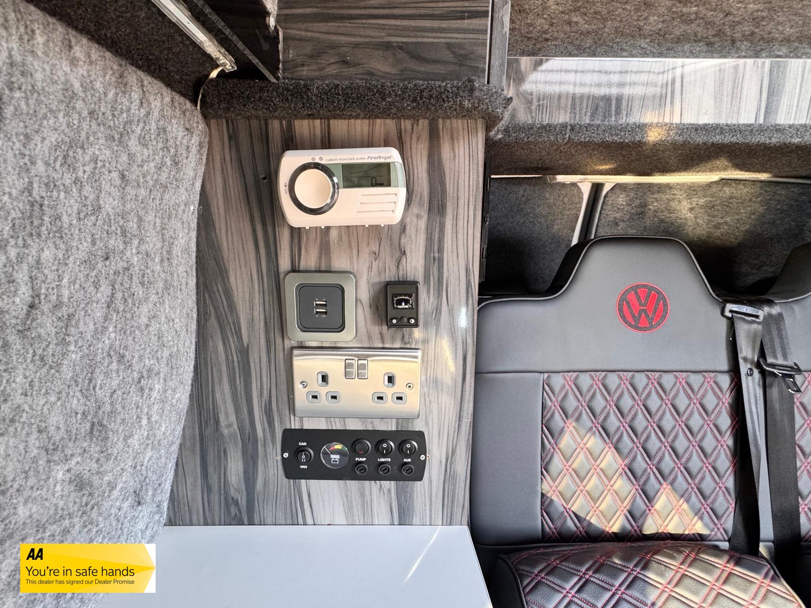 Volkswagen Transporter 2.0 TDI T30 Panel Van 4dr Diesel Manual L1 H1 (198 g/km, 101 bhp)
