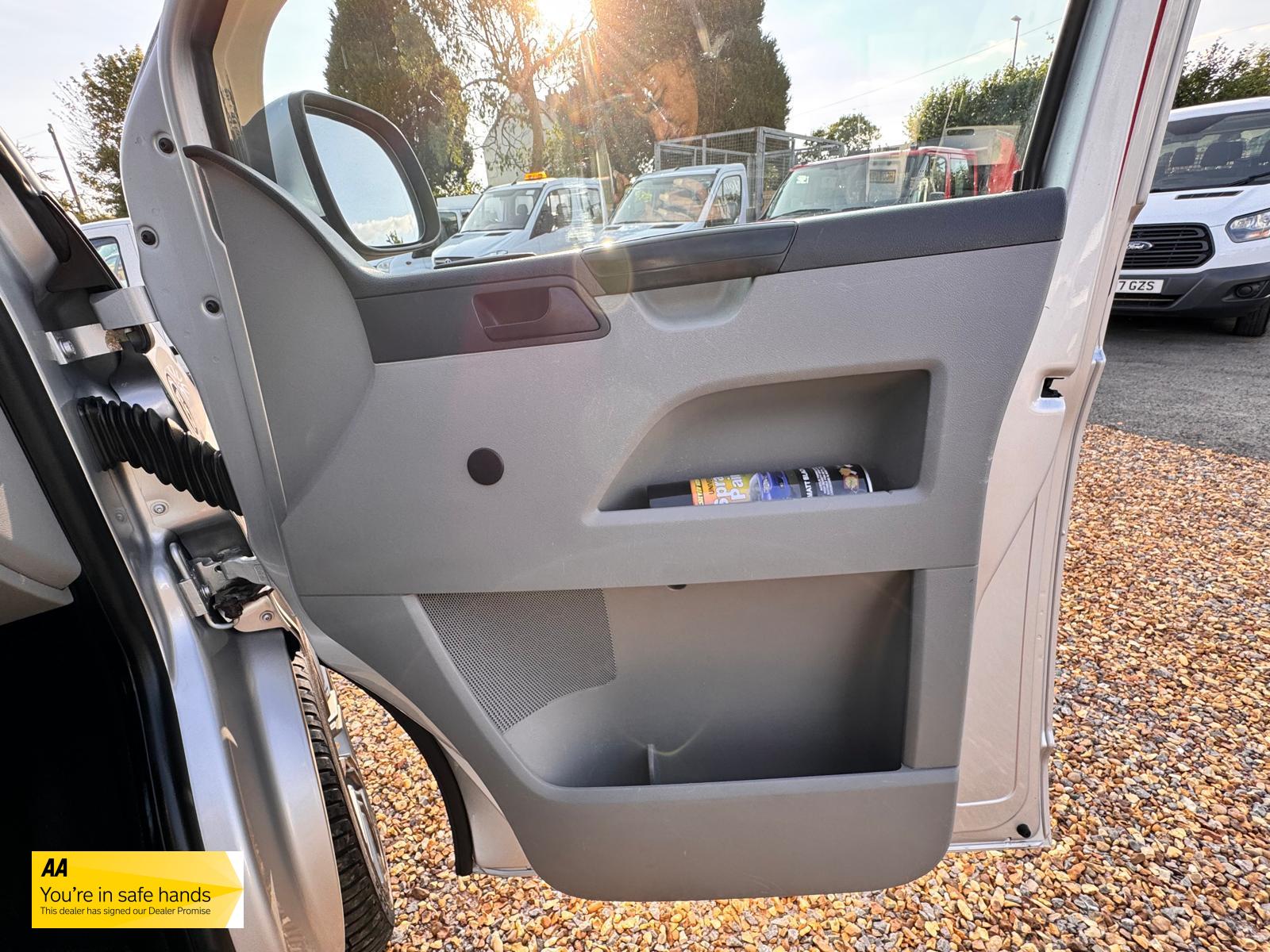 Volkswagen Transporter 2.0 TDI T30 Panel Van 4dr Diesel Manual L1 H1 (198 g/km, 101 bhp)