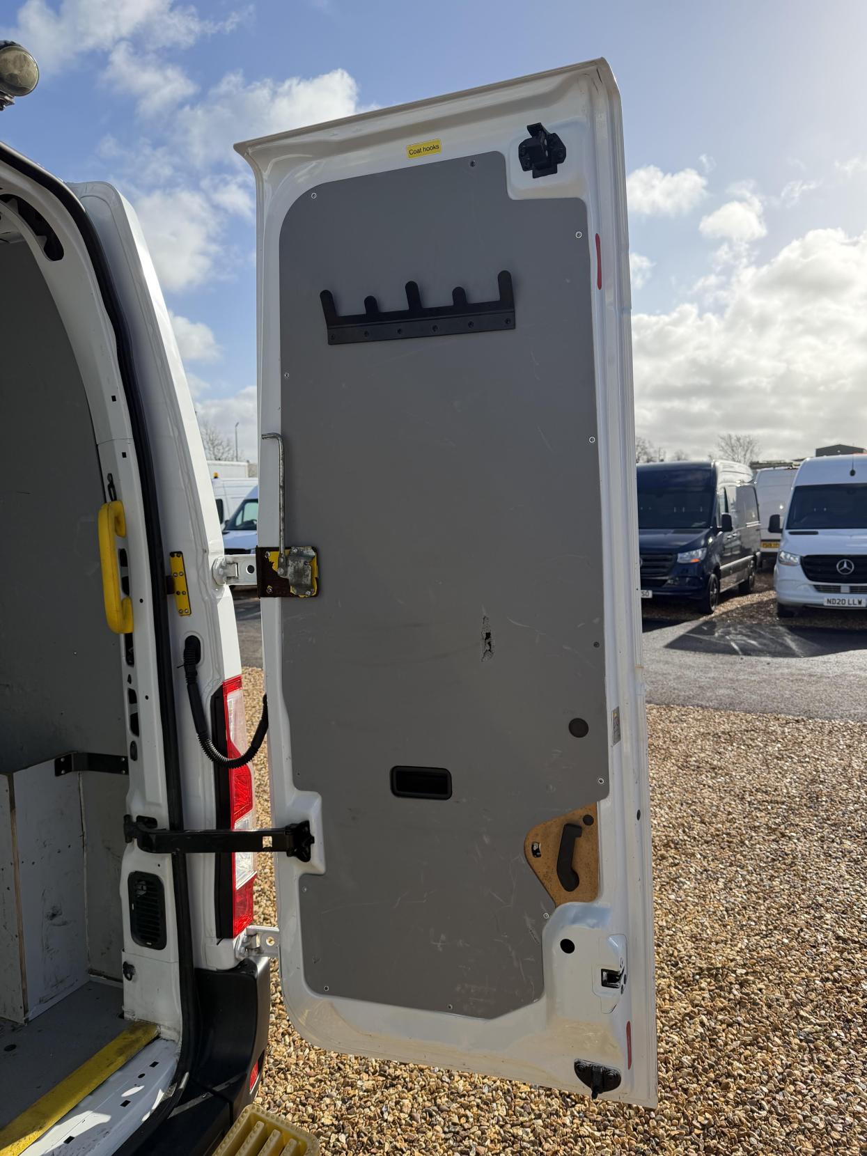 Vauxhall Movano 2.3 CDTi 3500 Panel Van 5dr Diesel Manual FWD L2 H2 Euro 6 (130 ps)