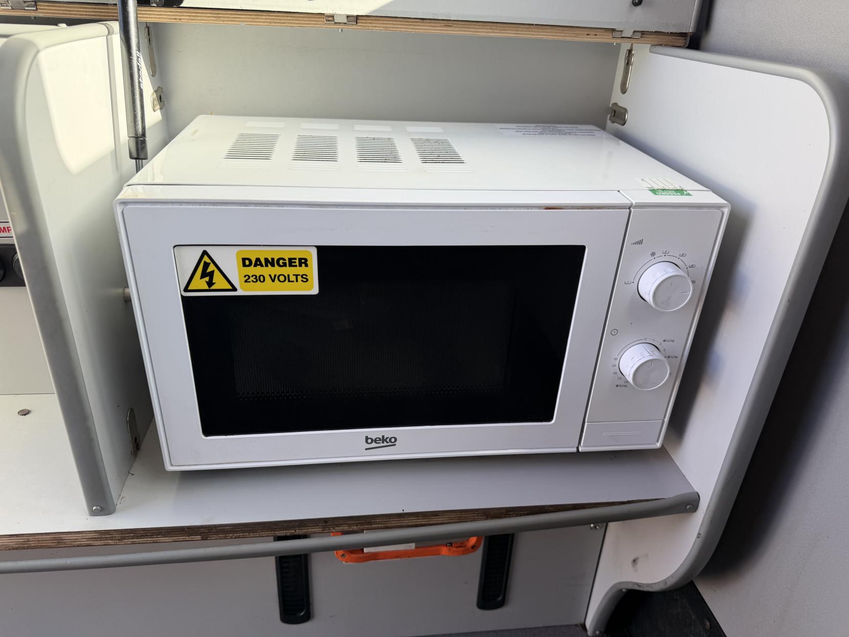 Vauxhall Movano 2.3 CDTi 3500 Panel Van 5dr Diesel Manual FWD L2 H2 Euro 6 (130 ps)