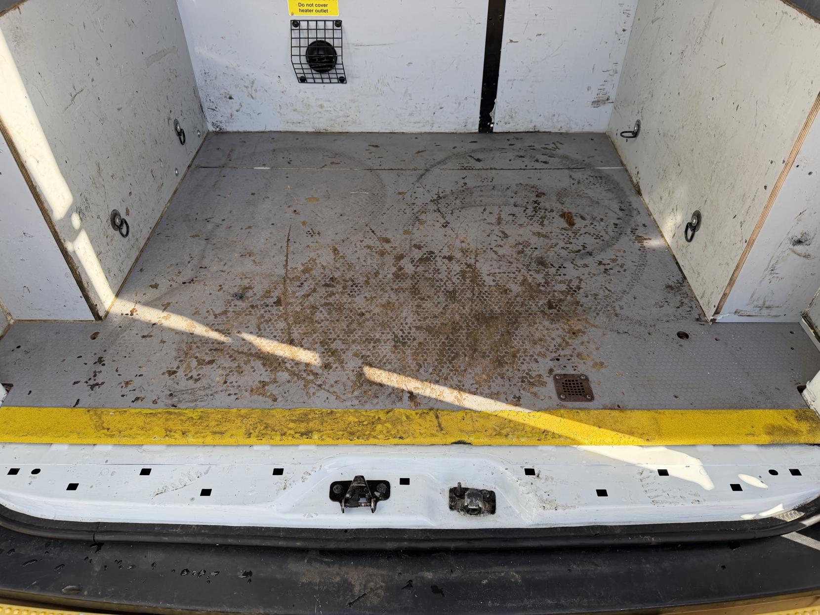 Vauxhall Movano 2.3 CDTi 3500 Panel Van 5dr Diesel Manual FWD L2 H2 Euro 6 (130 ps)