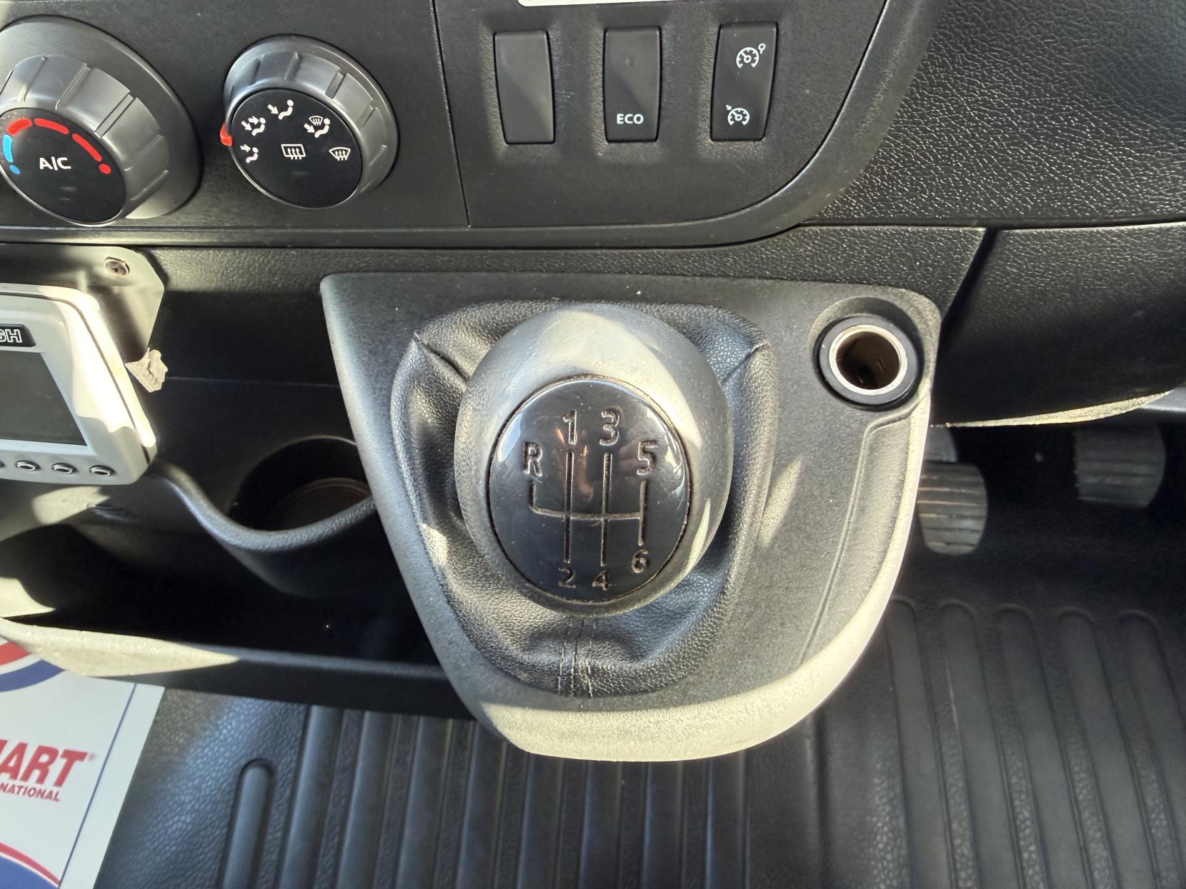 Vauxhall Movano 2.3 CDTi 3500 Panel Van 5dr Diesel Manual FWD L2 H2 Euro 6 (130 ps)