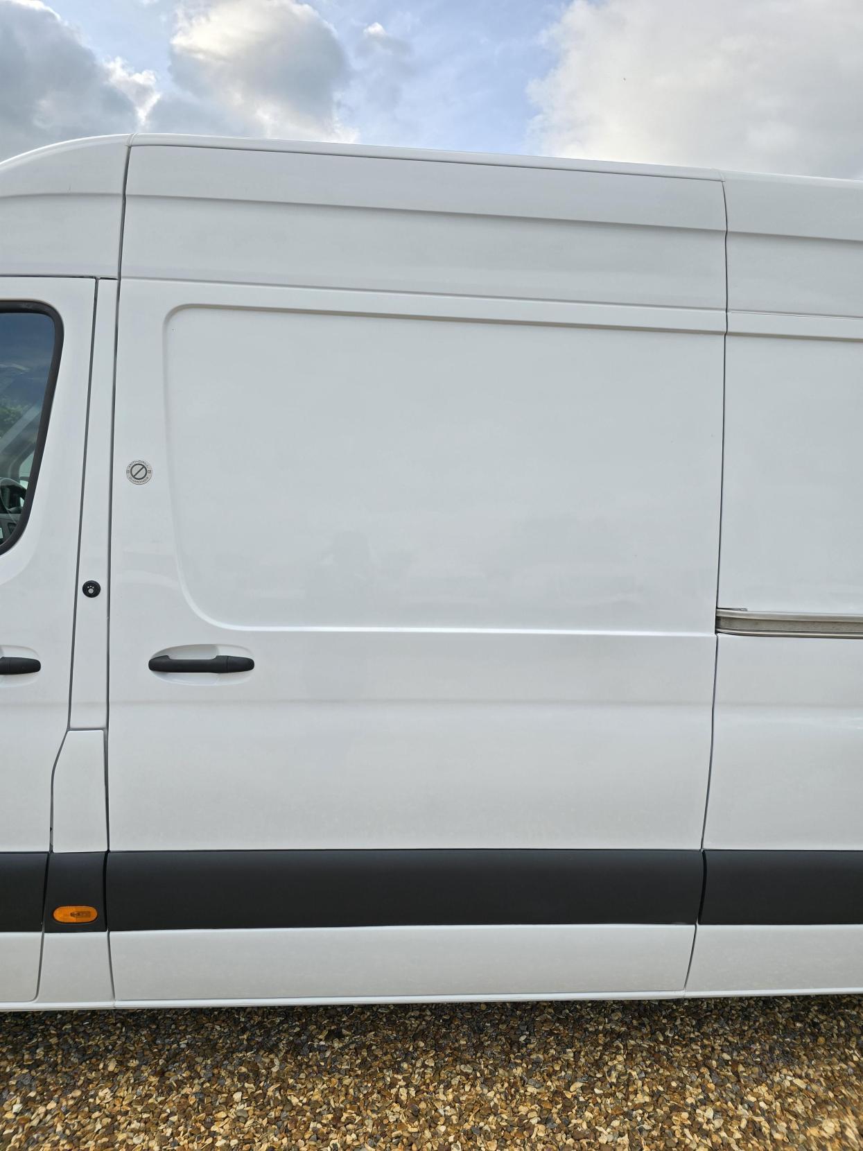 Mercedes-Benz Sprinter 2.1 311 CDI Panel Van 5dr Diesel Manual RWD L3 H2 Euro 6 (114 ps)