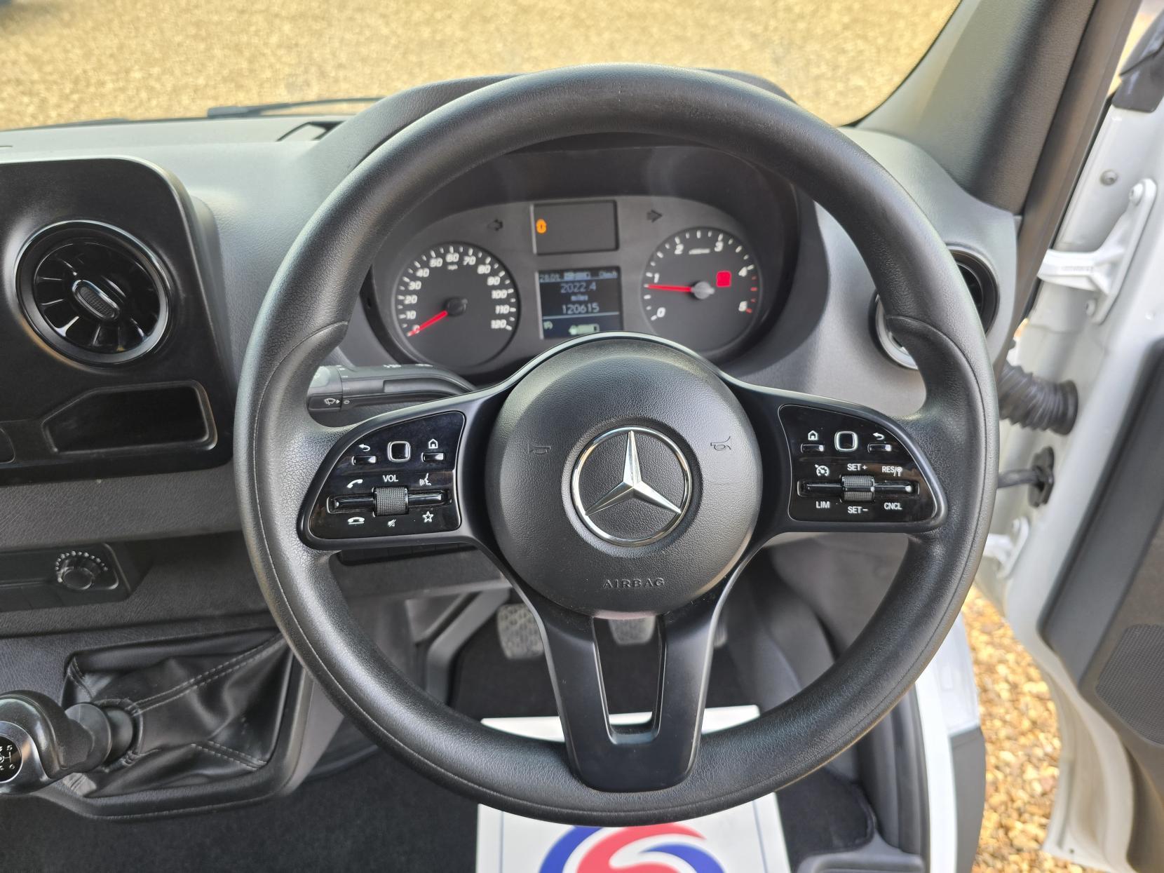 Mercedes-Benz Sprinter 2.1 311 CDI Panel Van 5dr Diesel Manual RWD L3 H2 Euro 6 (114 ps)