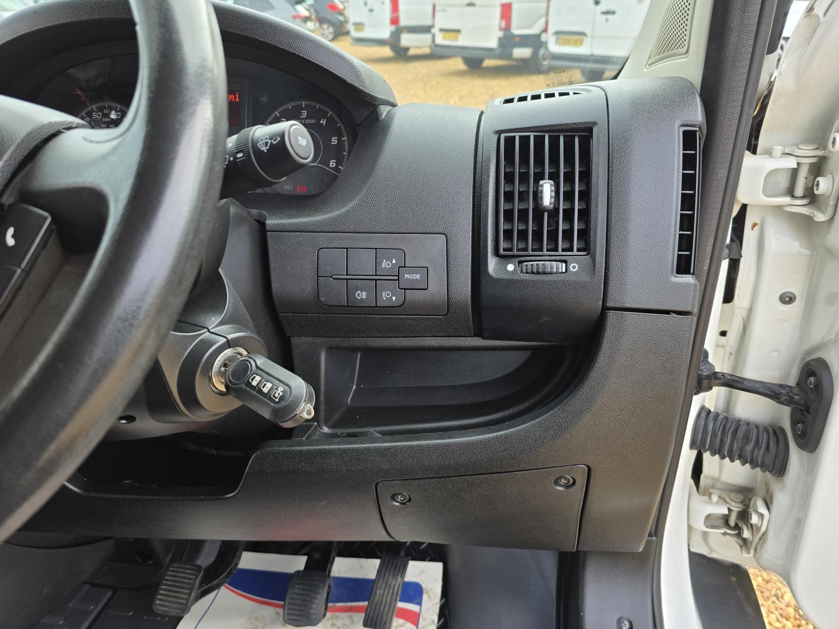 Peugeot Boxer 2.0 BlueHDi 435 Professional Panel Van 5dr Diesel Manual L4 H2 Euro 6 (130 ps)
