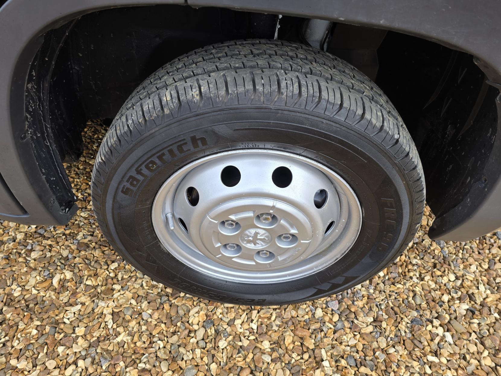 Peugeot Boxer 2.0 BlueHDi 435 Professional Panel Van 5dr Diesel Manual L4 H2 Euro 6 (130 ps)