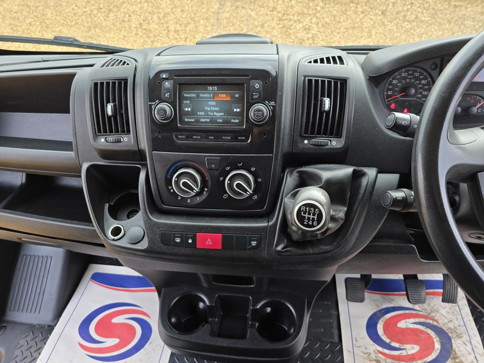 Peugeot Boxer 2.0 BlueHDi 435 Professional Panel Van 5dr Diesel Manual L4 H2 Euro 6 (130 ps)