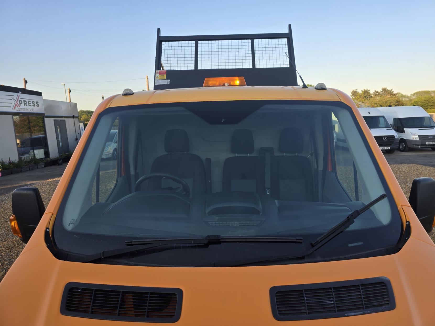 Ford Transit 2.0 350 EcoBlue Chassis Double Cab 4dr Diesel Manual RWD L3 H1 Euro 6 (DRW) (130 ps)